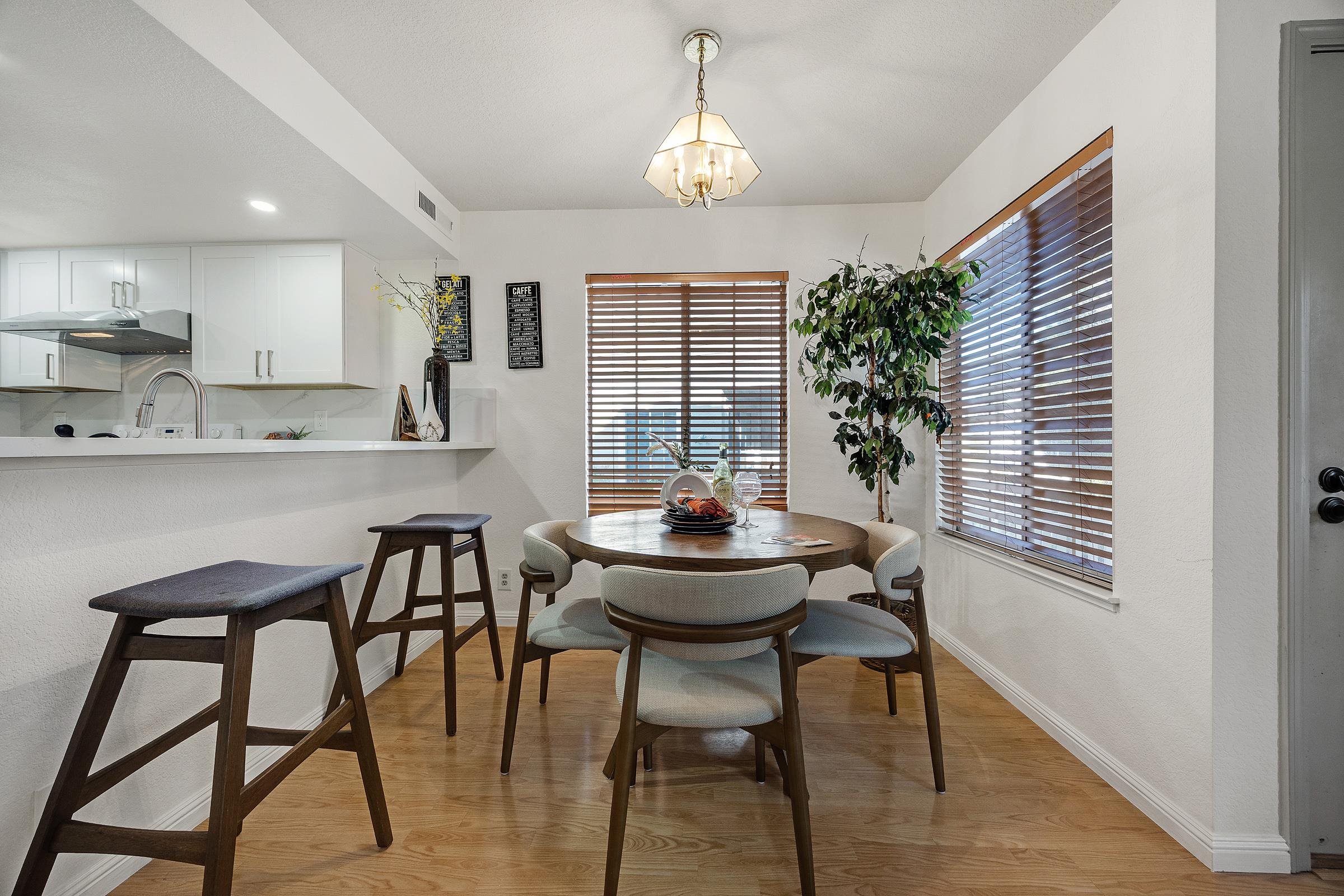 Photo #9: 41124521 Listing: Photo #9