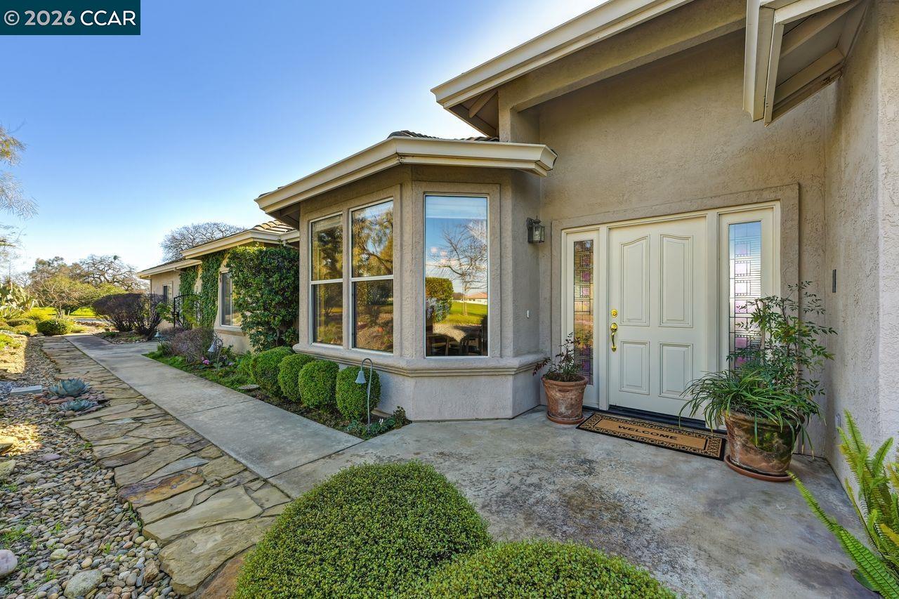 Detail Gallery Image 13 of 60 For 5475 Ferseyna Way, Valley Springs,  CA 95252 - 3 Beds | 2 Baths