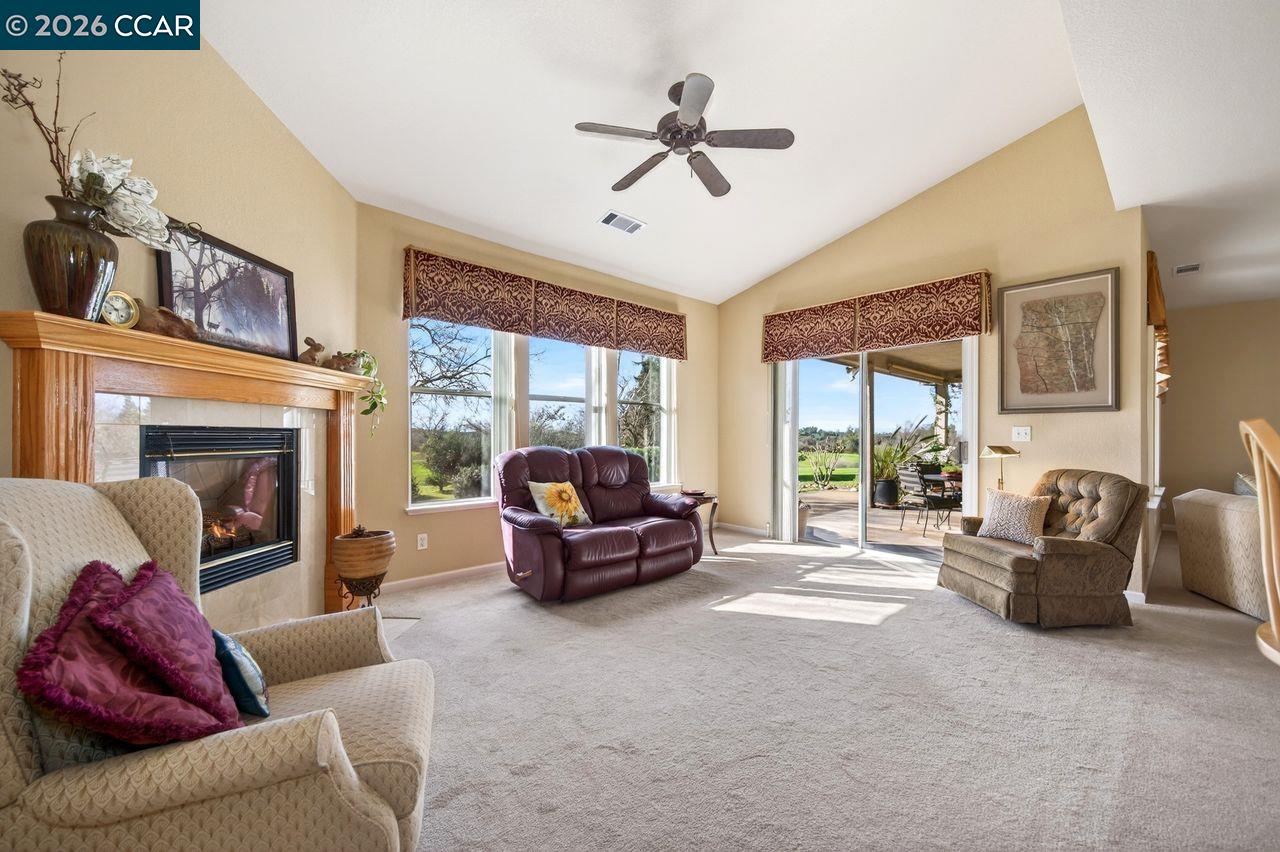 Detail Gallery Image 24 of 60 For 5475 Ferseyna Way, Valley Springs,  CA 95252 - 3 Beds | 2 Baths