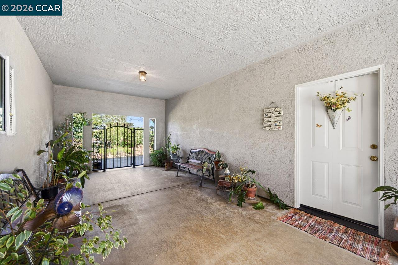 Detail Gallery Image 35 of 60 For 5475 Ferseyna Way, Valley Springs,  CA 95252 - 3 Beds | 2 Baths