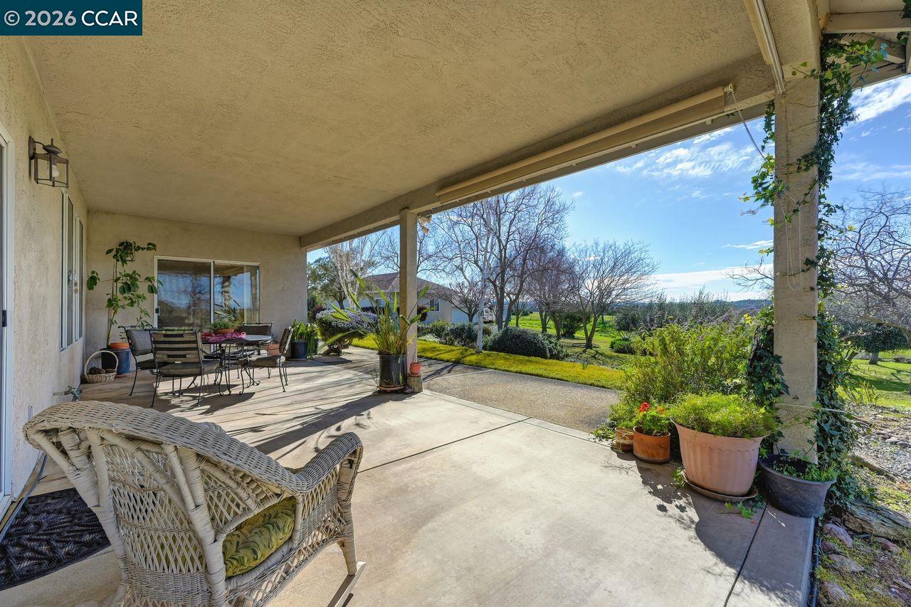 Detail Gallery Image 36 of 60 For 5475 Ferseyna Way, Valley Springs,  CA 95252 - 3 Beds | 2 Baths