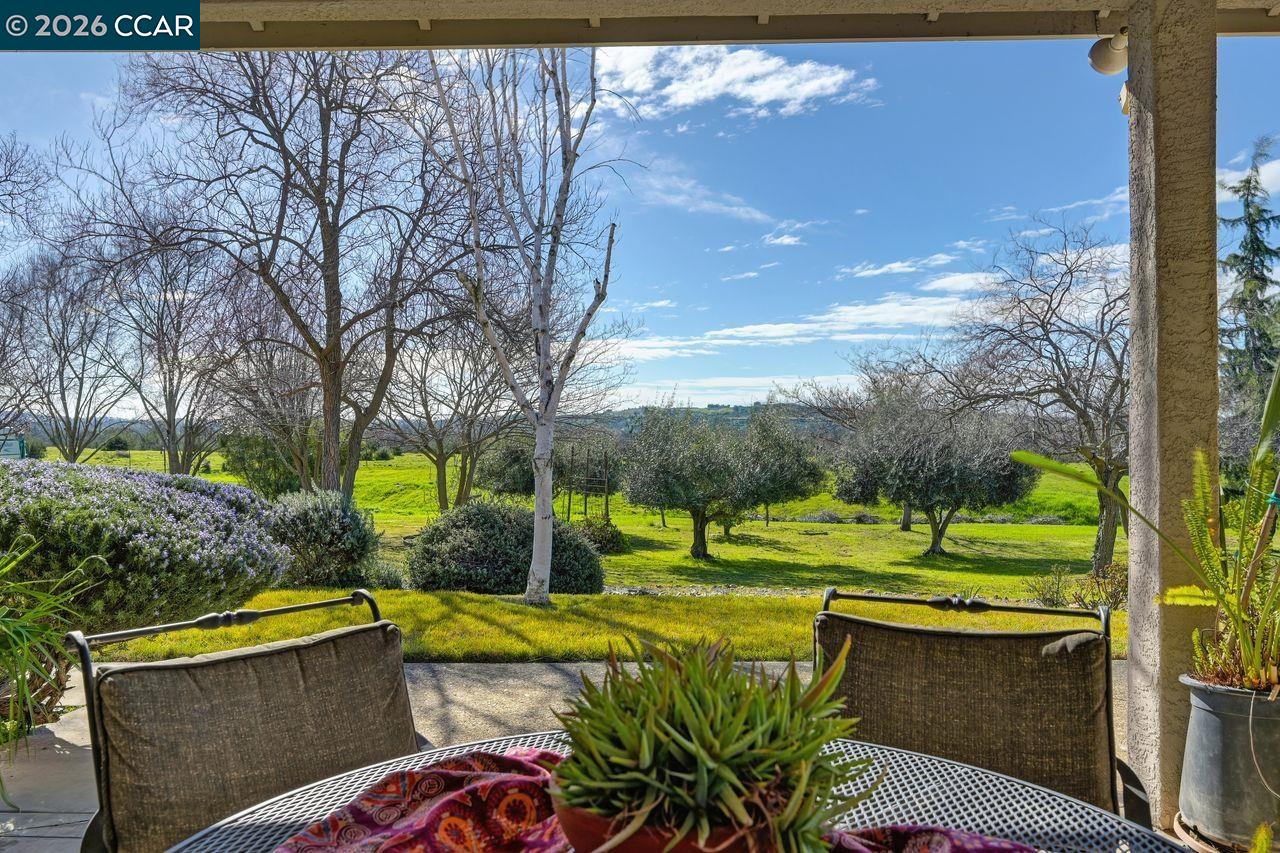 Detail Gallery Image 38 of 60 For 5475 Ferseyna Way, Valley Springs,  CA 95252 - 3 Beds | 2 Baths