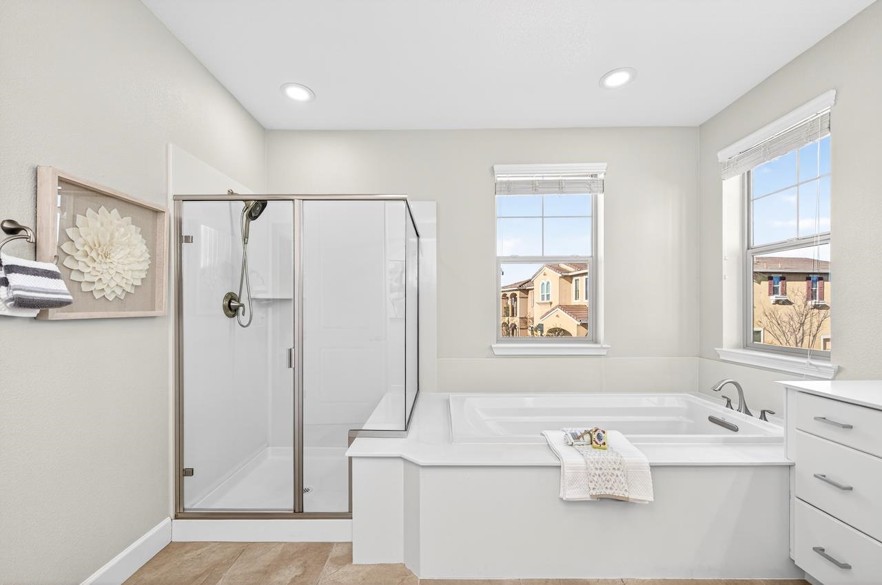 Detail Gallery Image 24 of 39 For 4433 Cherico Ln, Dublin,  CA 94568 - 4 Beds | 3/2 Baths