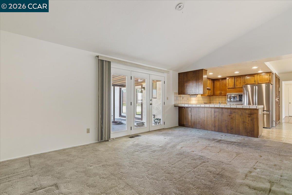 Detail Gallery Image 13 of 26 For 1705 Bermuda Way, Antioch,  CA 94509 - 4 Beds | 2 Baths