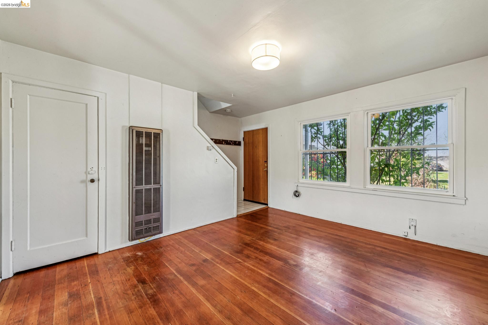 Photo #8: 41124526 Listing: Photo #8