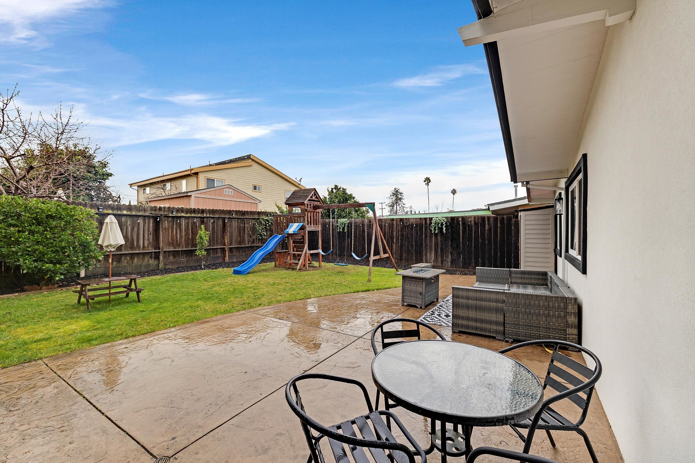 Detail Gallery Image 26 of 27 For 27831 Miami Ave, Hayward,  CA 94545 - 3 Beds | 2 Baths