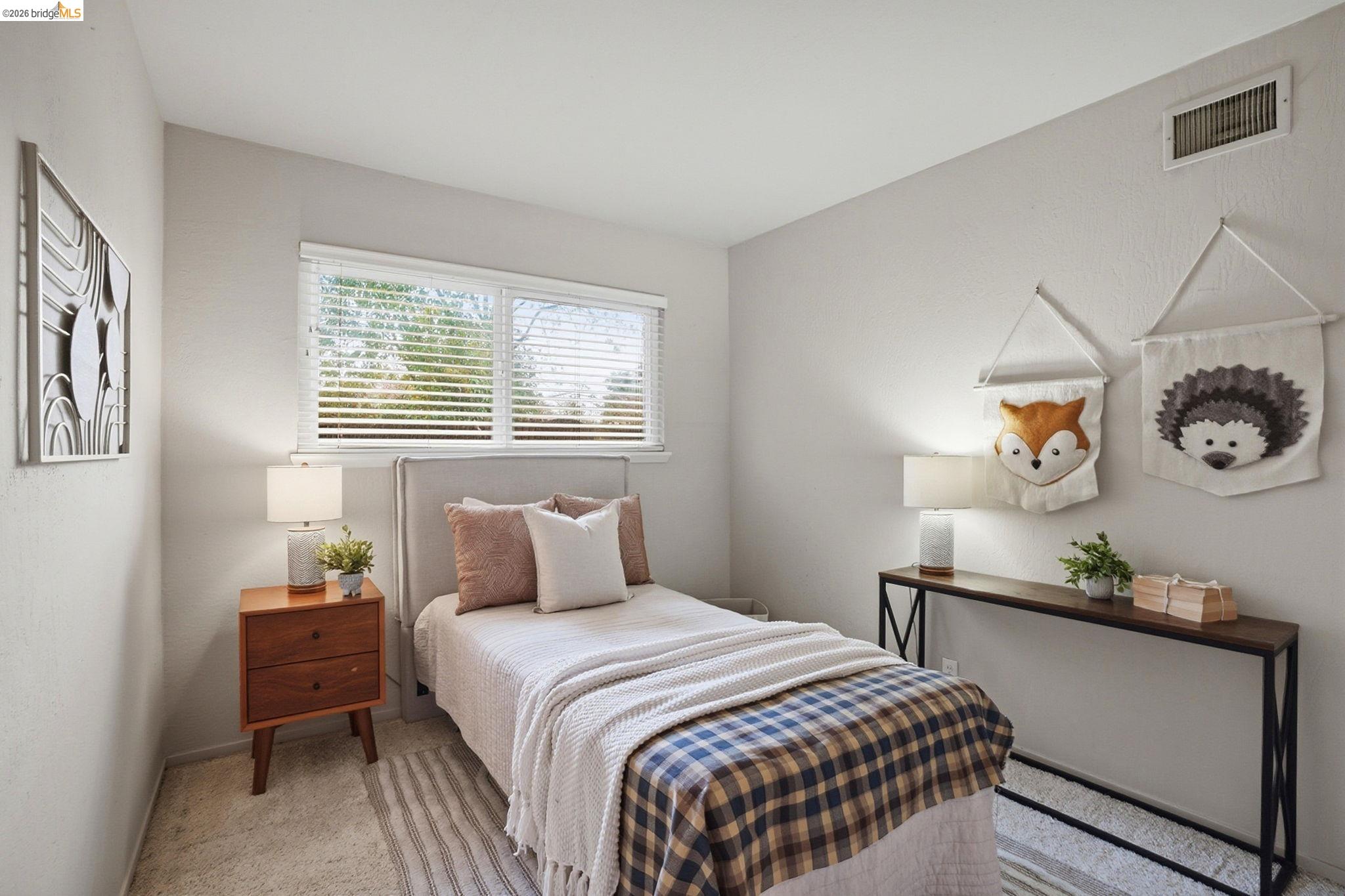 Detail Gallery Image 19 of 35 For 2758 Wexford Dr, Concord,  CA 94519 - 4 Beds | 2 Baths