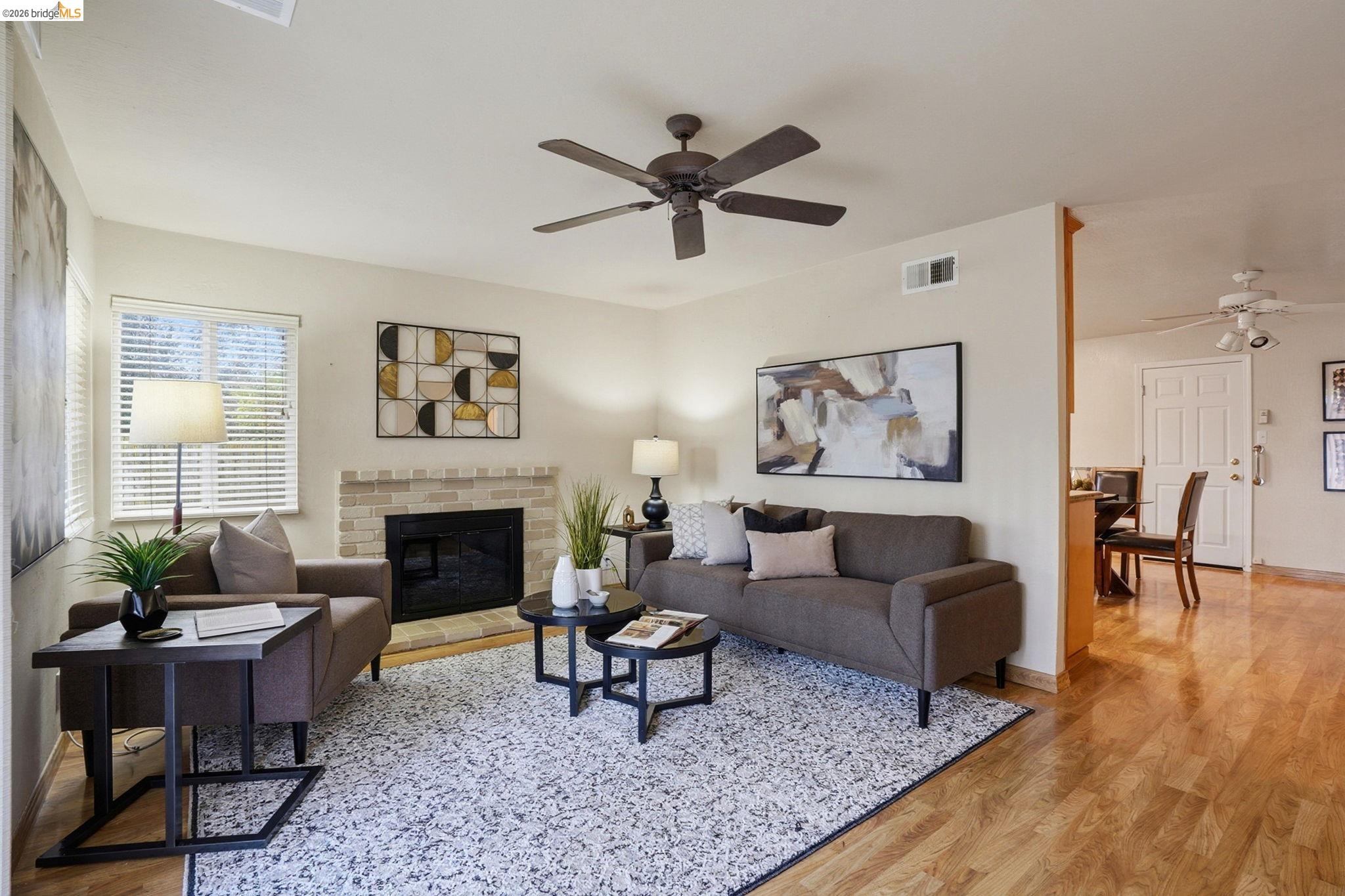 Detail Gallery Image 9 of 35 For 2758 Wexford Dr, Concord,  CA 94519 - 4 Beds | 2 Baths