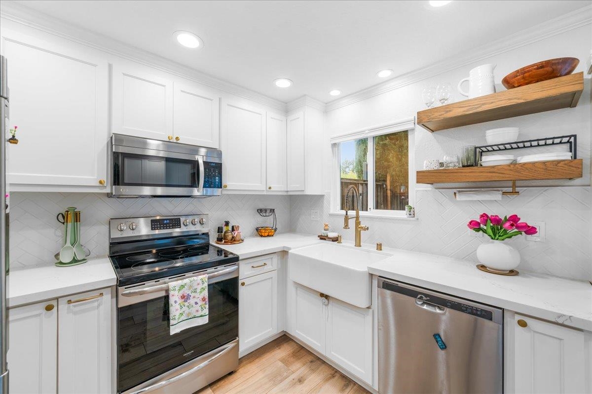 Photo #3: 41124533 Listing: Photo #3