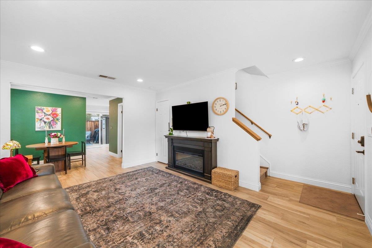 Photo #9: 41124533 Listing: Photo #9