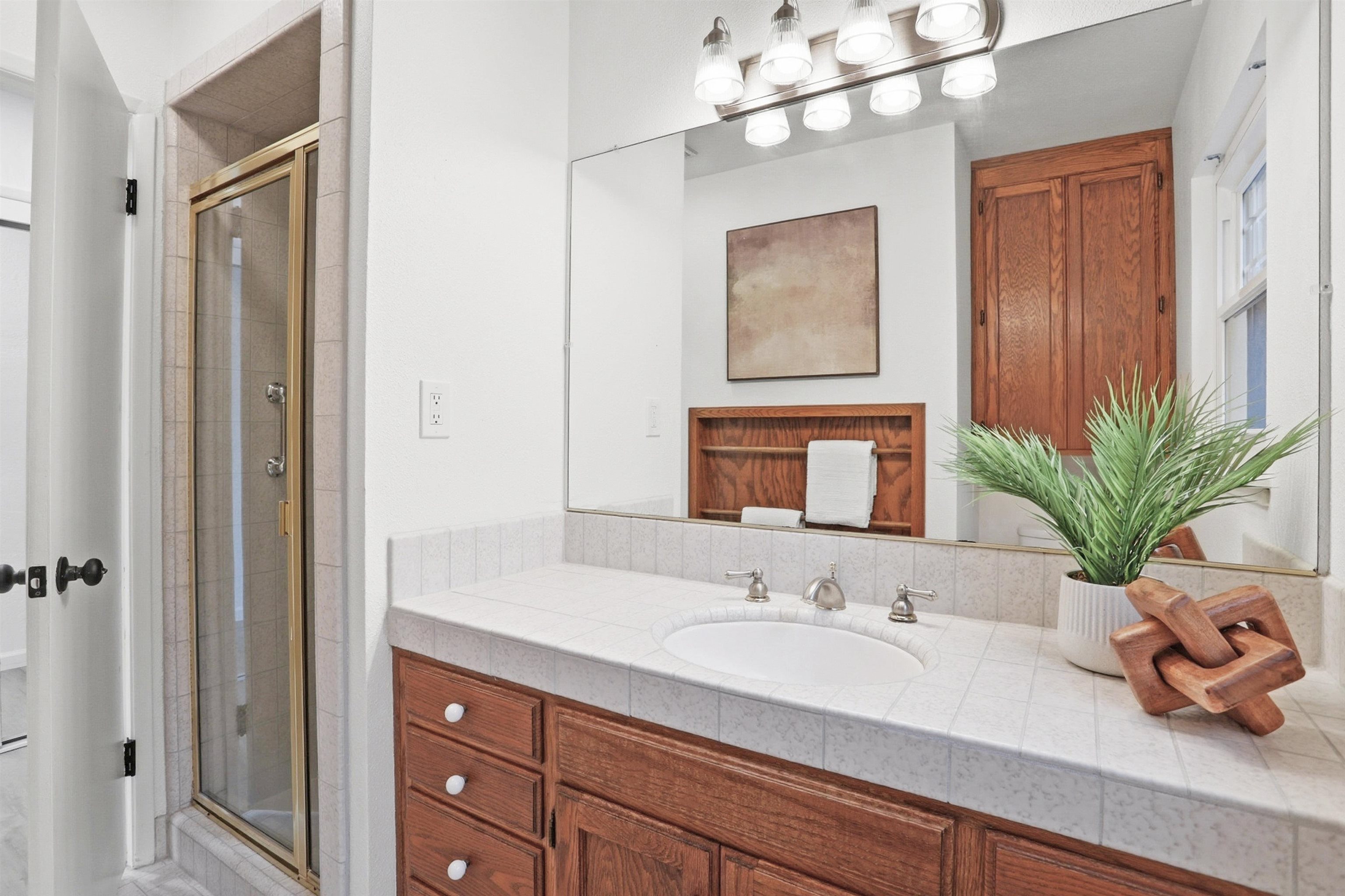 Detail Gallery Image 20 of 37 For 4537 Norris Rd, Fremont,  CA 94536 - 4 Beds | 3/1 Baths