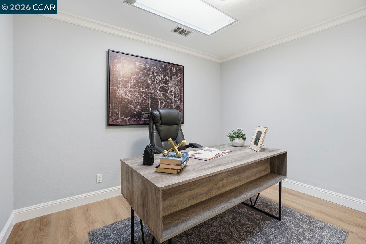 Detail Gallery Image 28 of 60 For 1903 via Ferrari, Lafayette,  CA 94549 - 4 Beds | 2/1 Baths