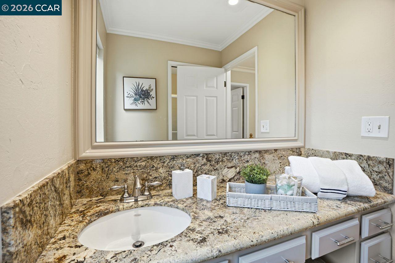 Detail Gallery Image 45 of 60 For 1903 via Ferrari, Lafayette,  CA 94549 - 4 Beds | 2/1 Baths