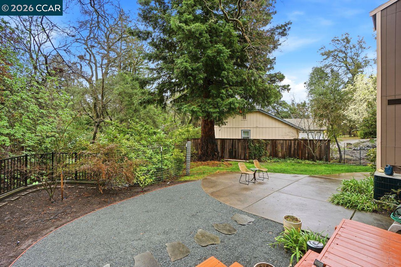 Detail Gallery Image 55 of 60 For 1903 via Ferrari, Lafayette,  CA 94549 - 4 Beds | 2/1 Baths