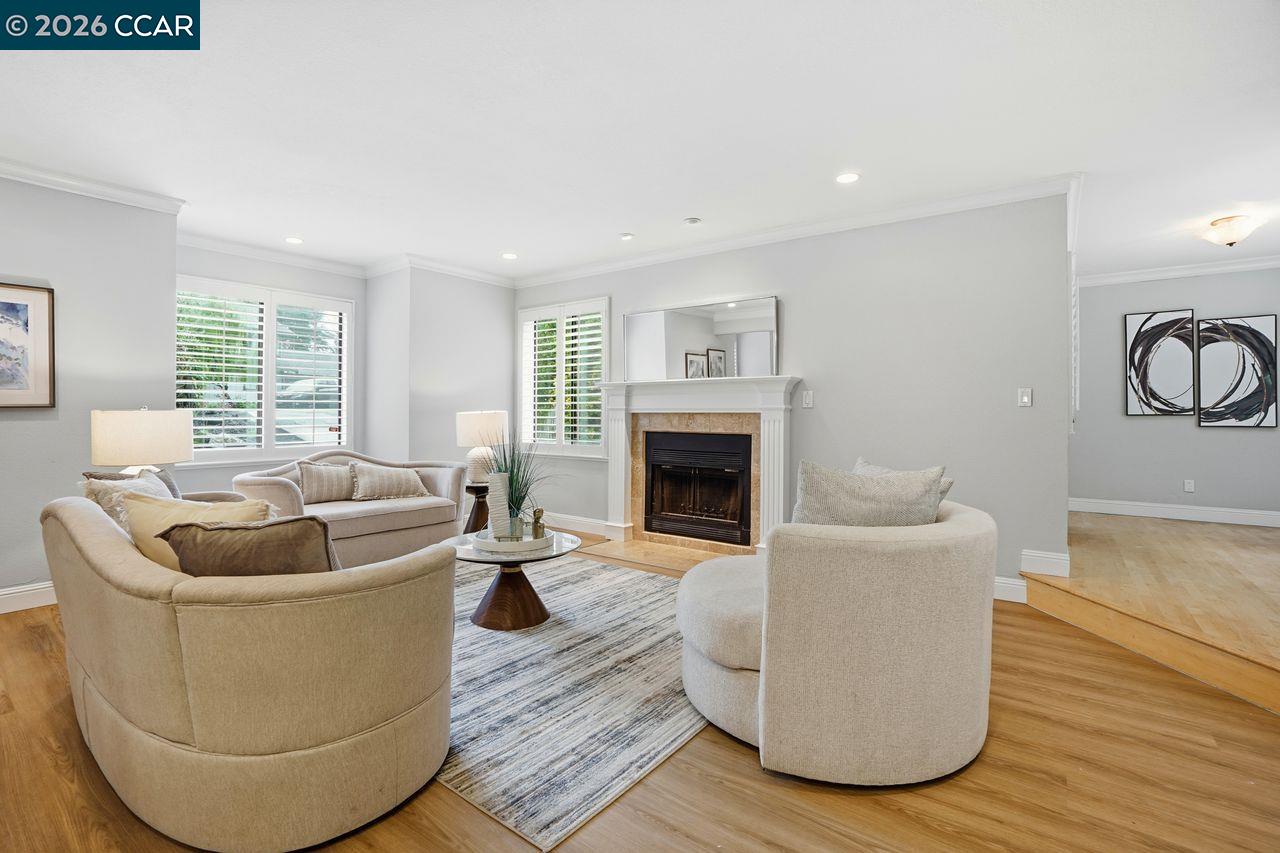 Detail Gallery Image 8 of 60 For 1903 via Ferrari, Lafayette,  CA 94549 - 4 Beds | 2/1 Baths