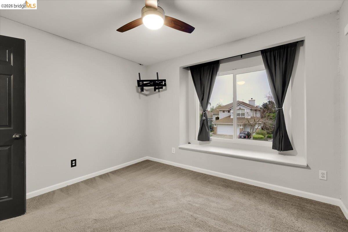 Detail Gallery Image 42 of 58 For 385 Farmington Cir, Roseville,  CA 95678 - 4 Beds | 2/1 Baths