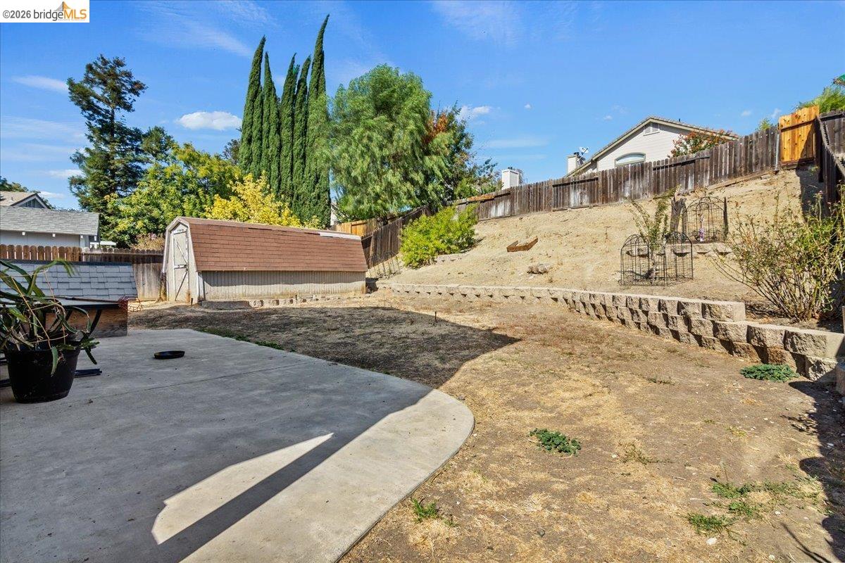 Detail Gallery Image 27 of 28 For 4137 Amargosa Drive, Antioch,  CA 94531 - 4 Beds | 3 Baths