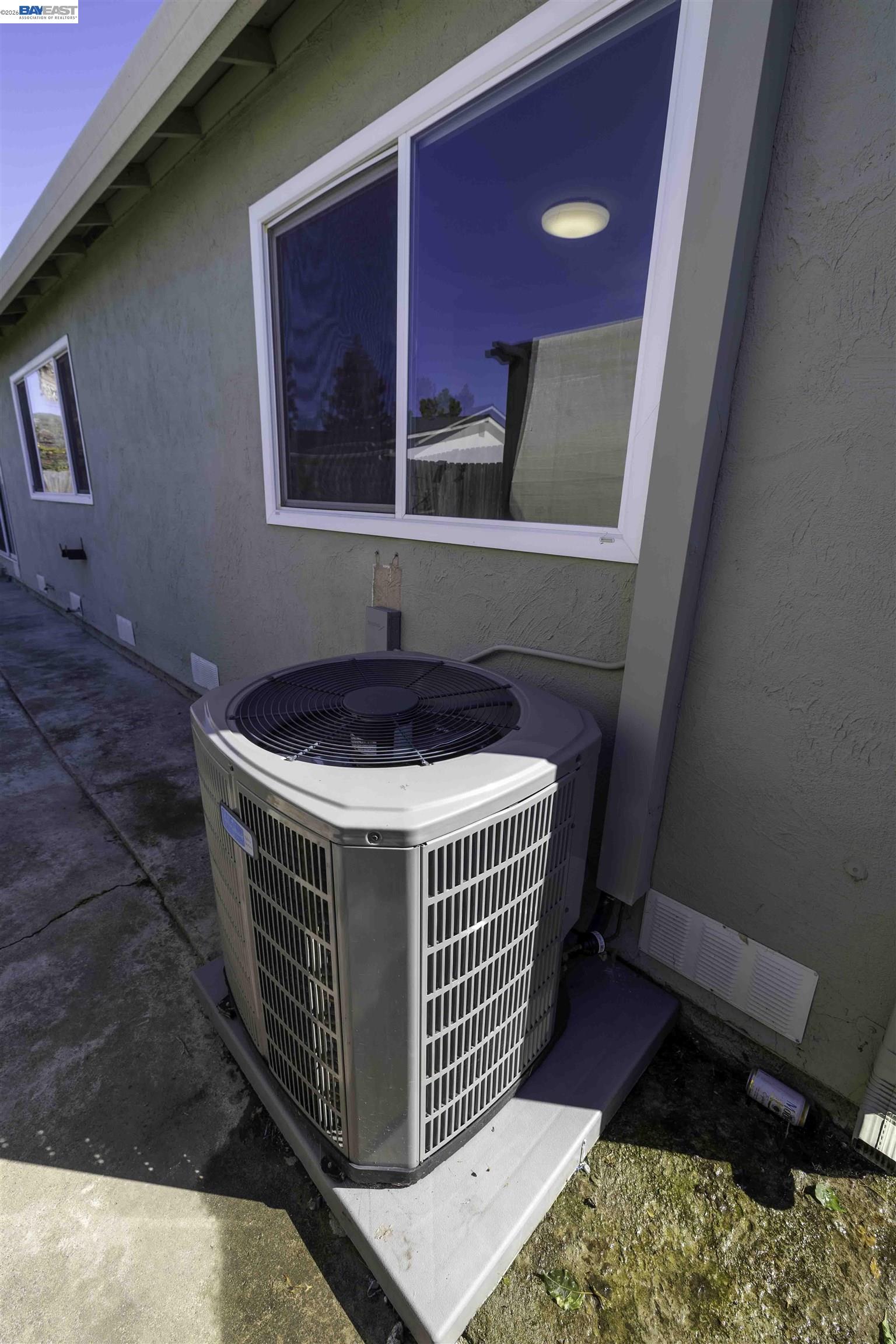 Detail Gallery Image 12 of 44 For 2513 Logsden Way, San Jose,  CA 95122 - 4 Beds | 2 Baths