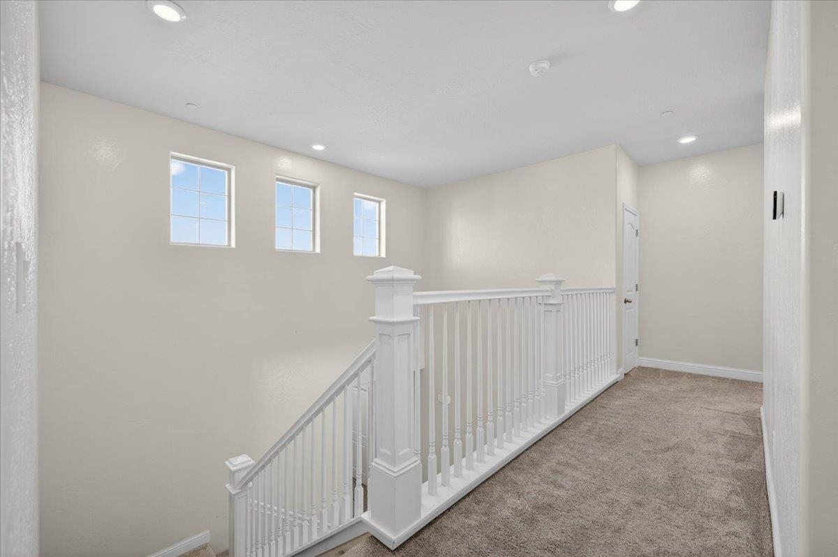 Detail Gallery Image 22 of 48 For 5986 E Pitt Ave, Fresno,  CA 93727 - 4 Beds | 3/1 Baths