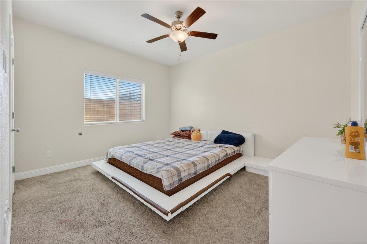 Detail Gallery Image 38 of 48 For 5986 E Pitt Ave, Fresno,  CA 93727 - 4 Beds | 3/1 Baths