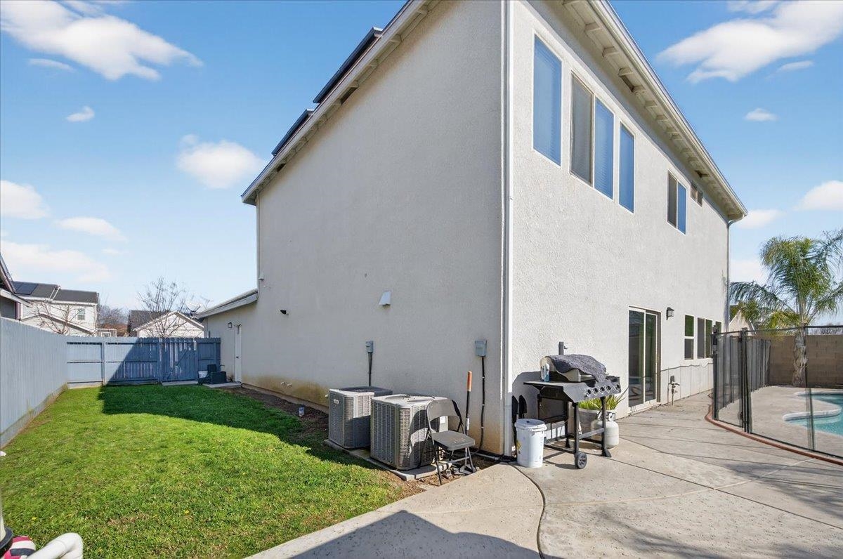 Detail Gallery Image 44 of 48 For 5986 E Pitt Ave, Fresno,  CA 93727 - 4 Beds | 3/1 Baths