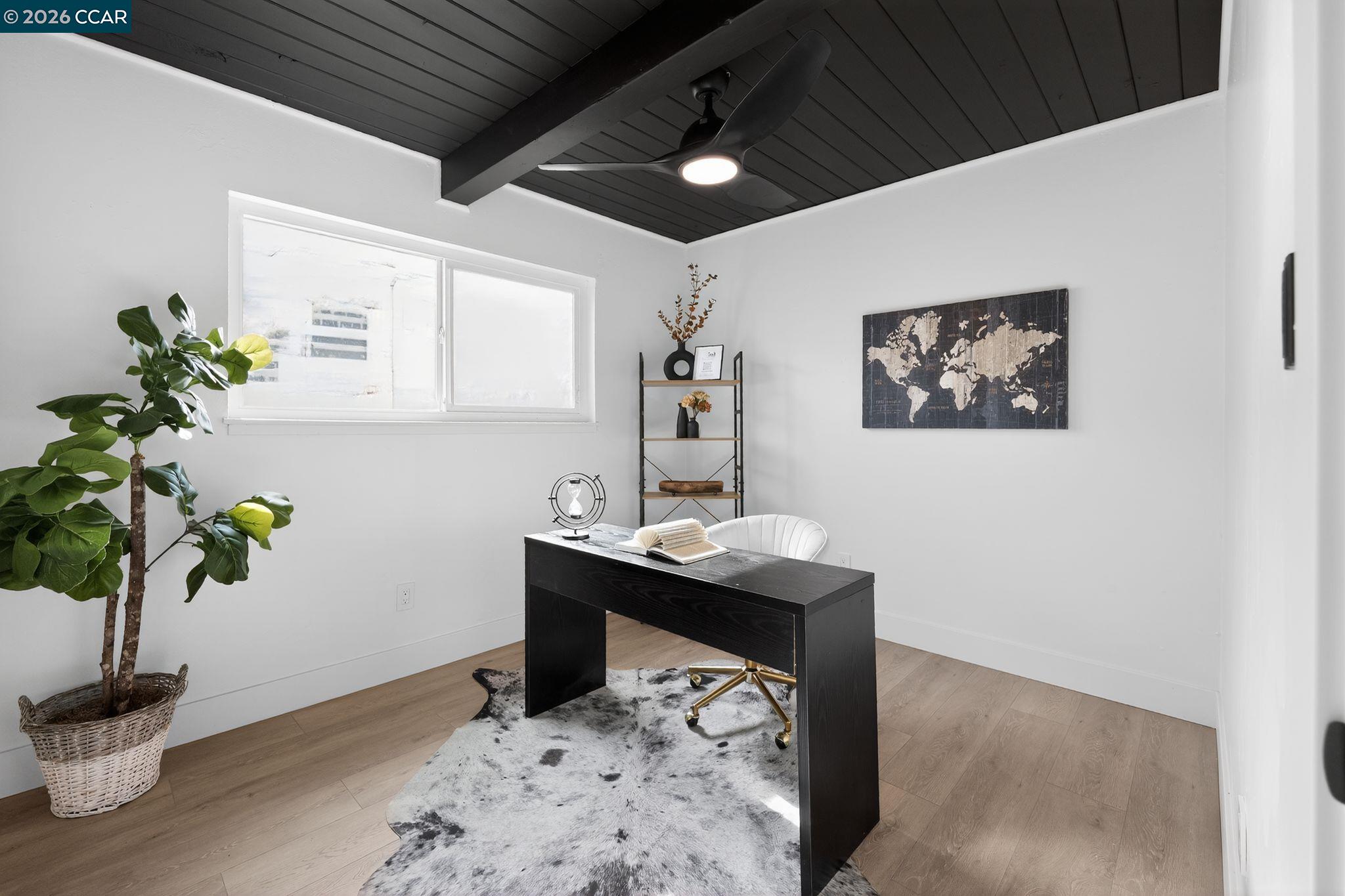 Detail Gallery Image 18 of 25 For 1838 Overhill Rd, Concord,  CA 94520 - 3 Beds | 1 Baths