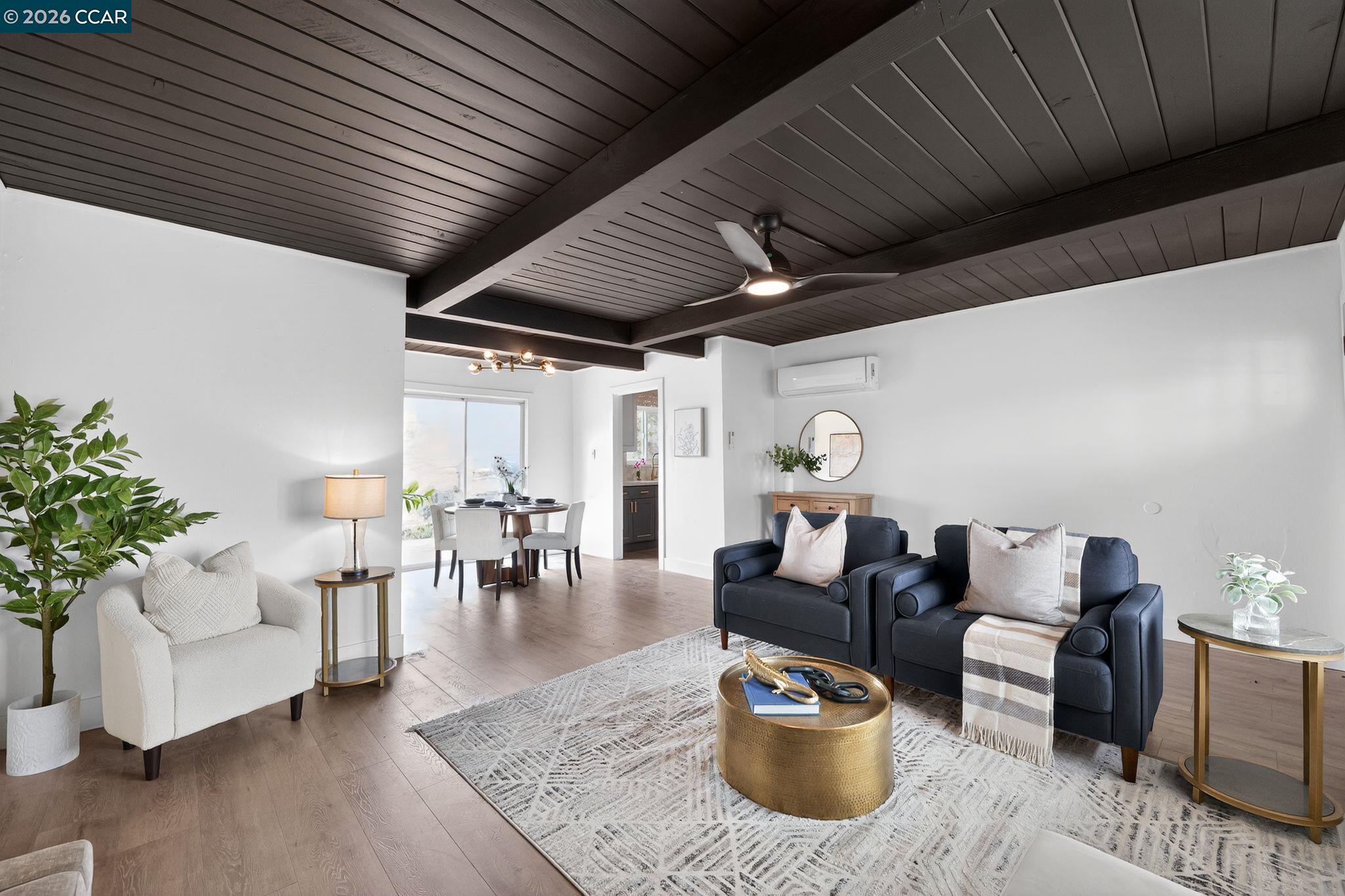 Detail Gallery Image 5 of 25 For 1838 Overhill Rd, Concord,  CA 94520 - 3 Beds | 1 Baths