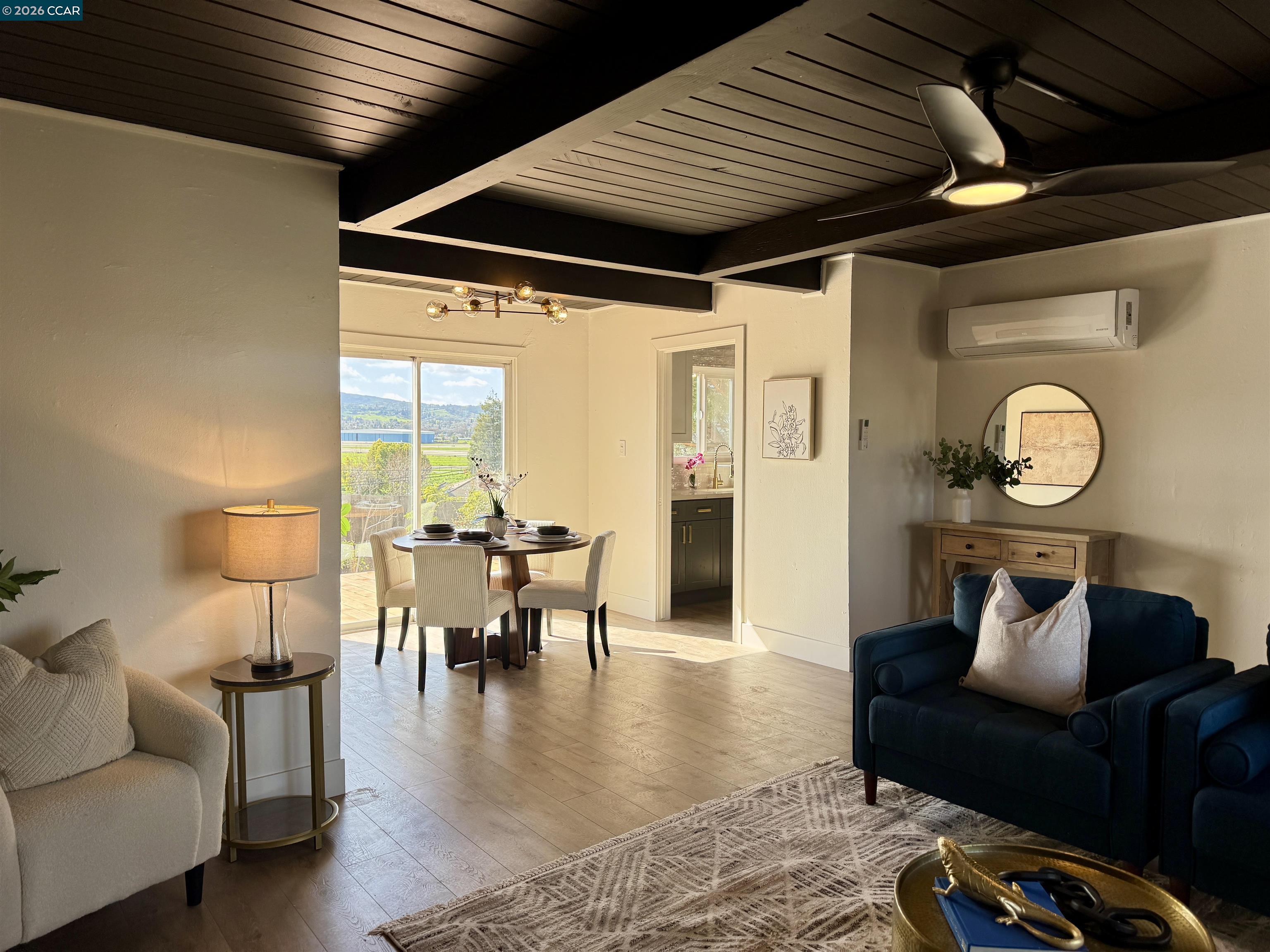 Detail Gallery Image 6 of 21 For 1838 Overhill Rd, Concord,  CA 94520 - 3 Beds | 1 Baths