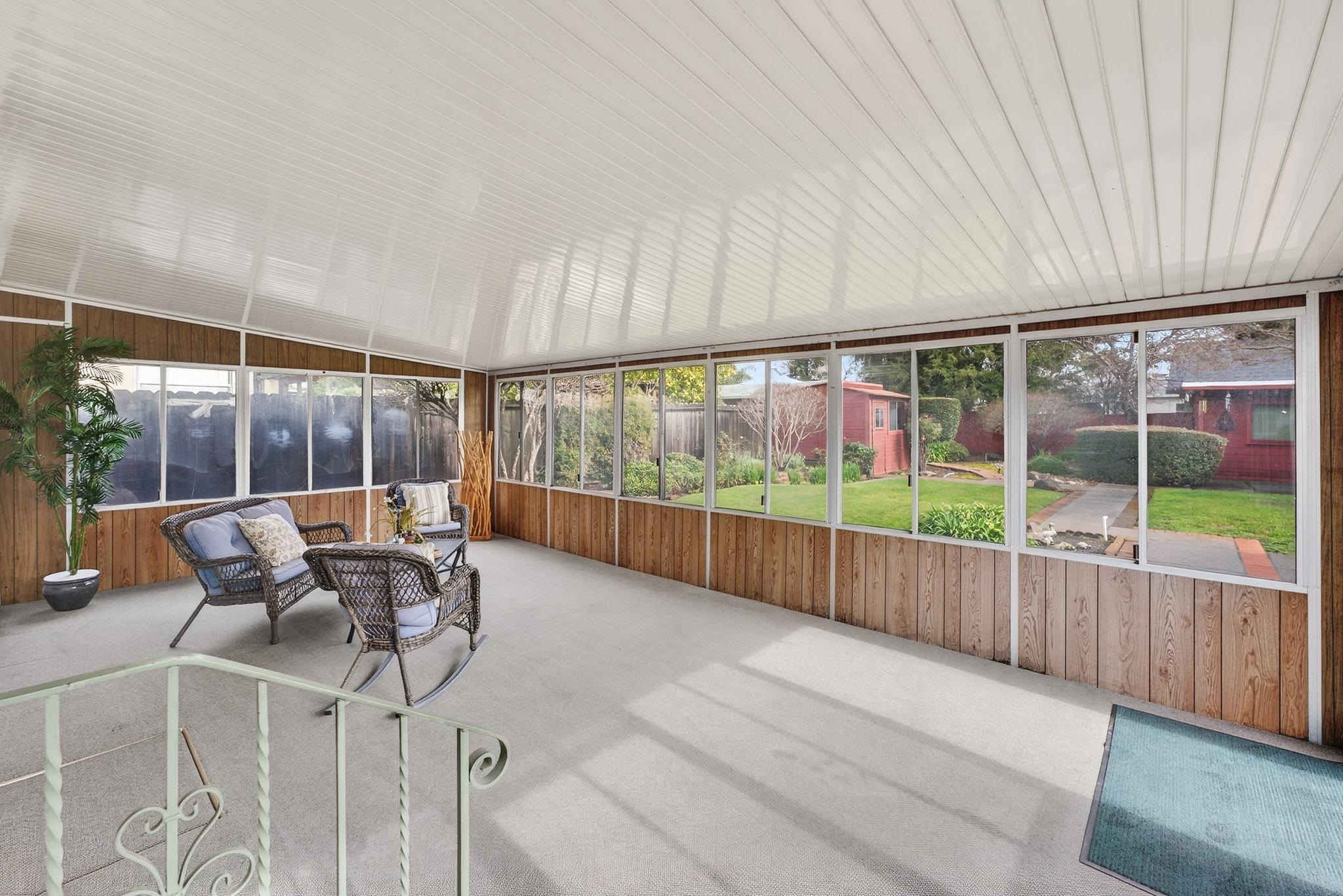 Detail Gallery Image 16 of 21 For 22079 Queen St, Castro Valley,  CA 94546 - 2 Beds | 1 Baths