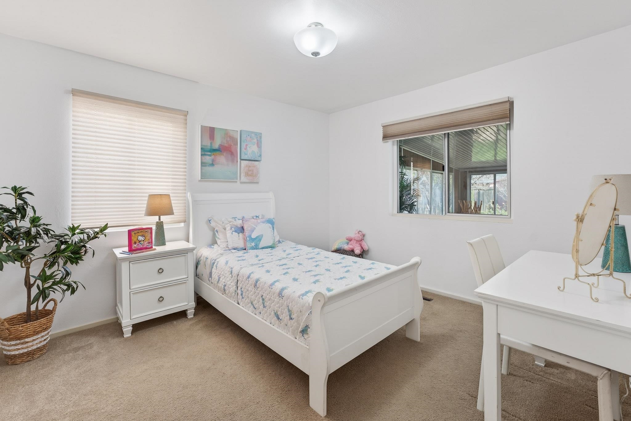 Detail Gallery Image 10 of 21 For 22079 Queen St, Castro Valley,  CA 94546 - 2 Beds | 1 Baths