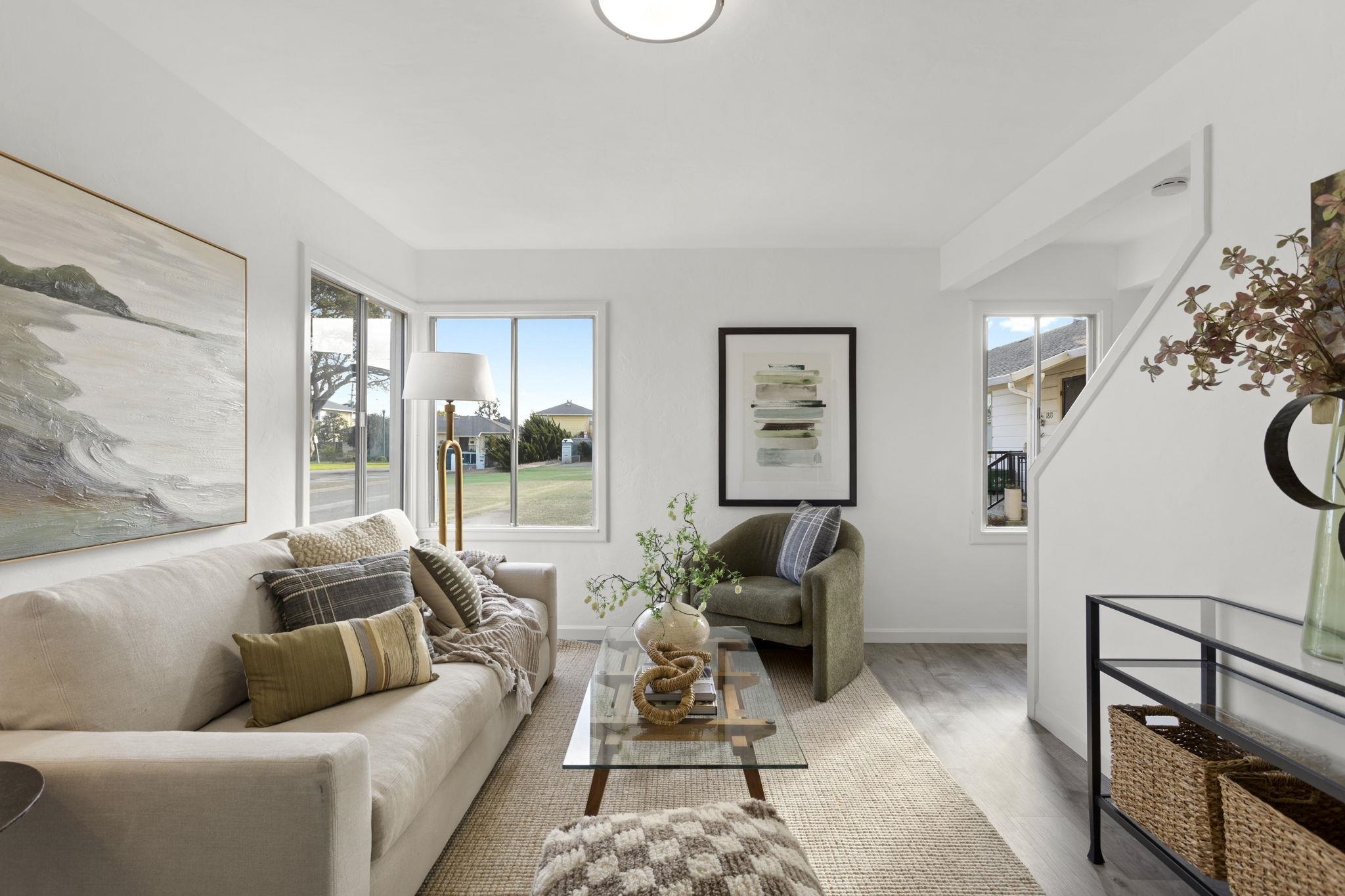 Photo #1: 41124546 Listing: Photo #1