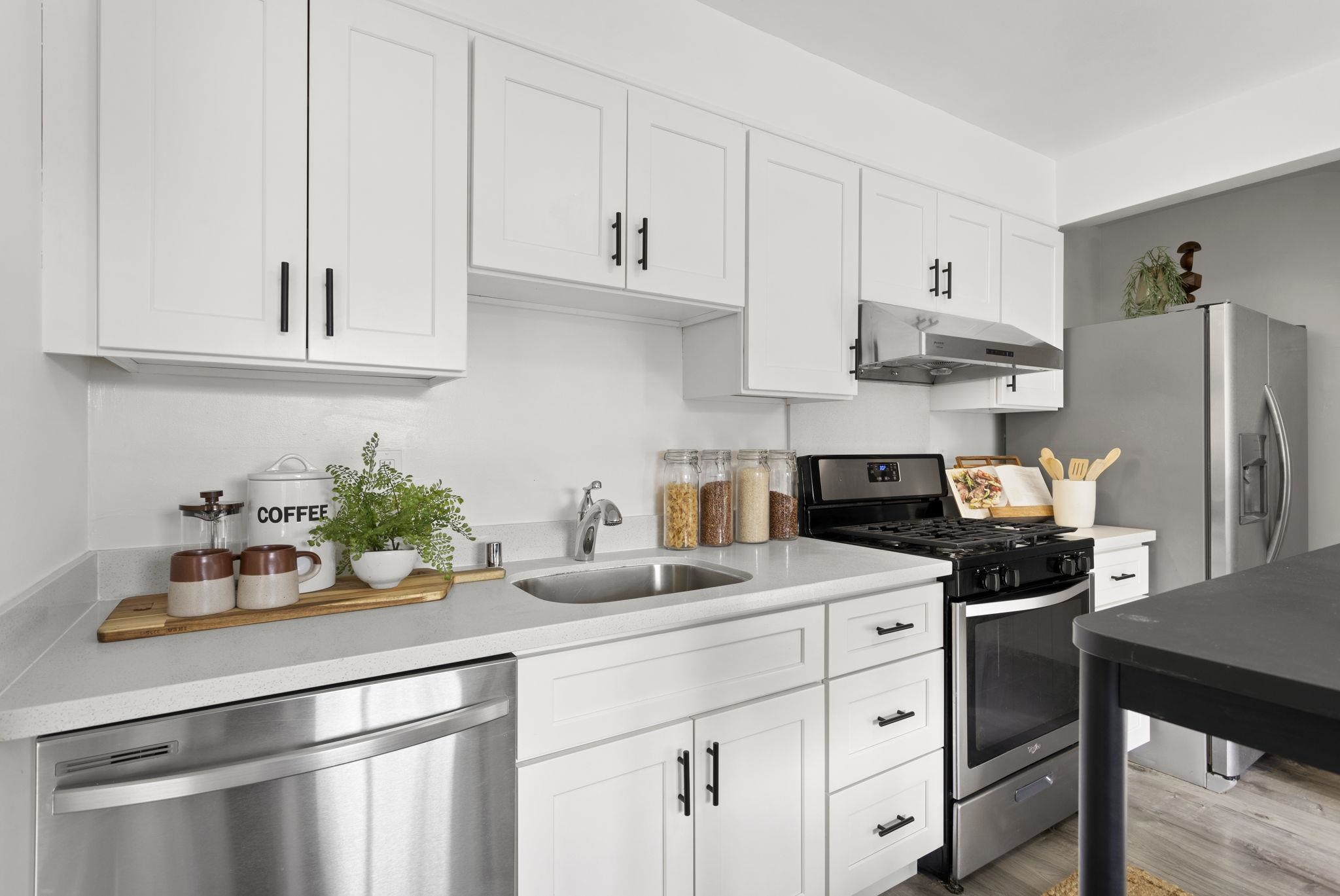 Photo #6: 41124546 Listing: Photo #6