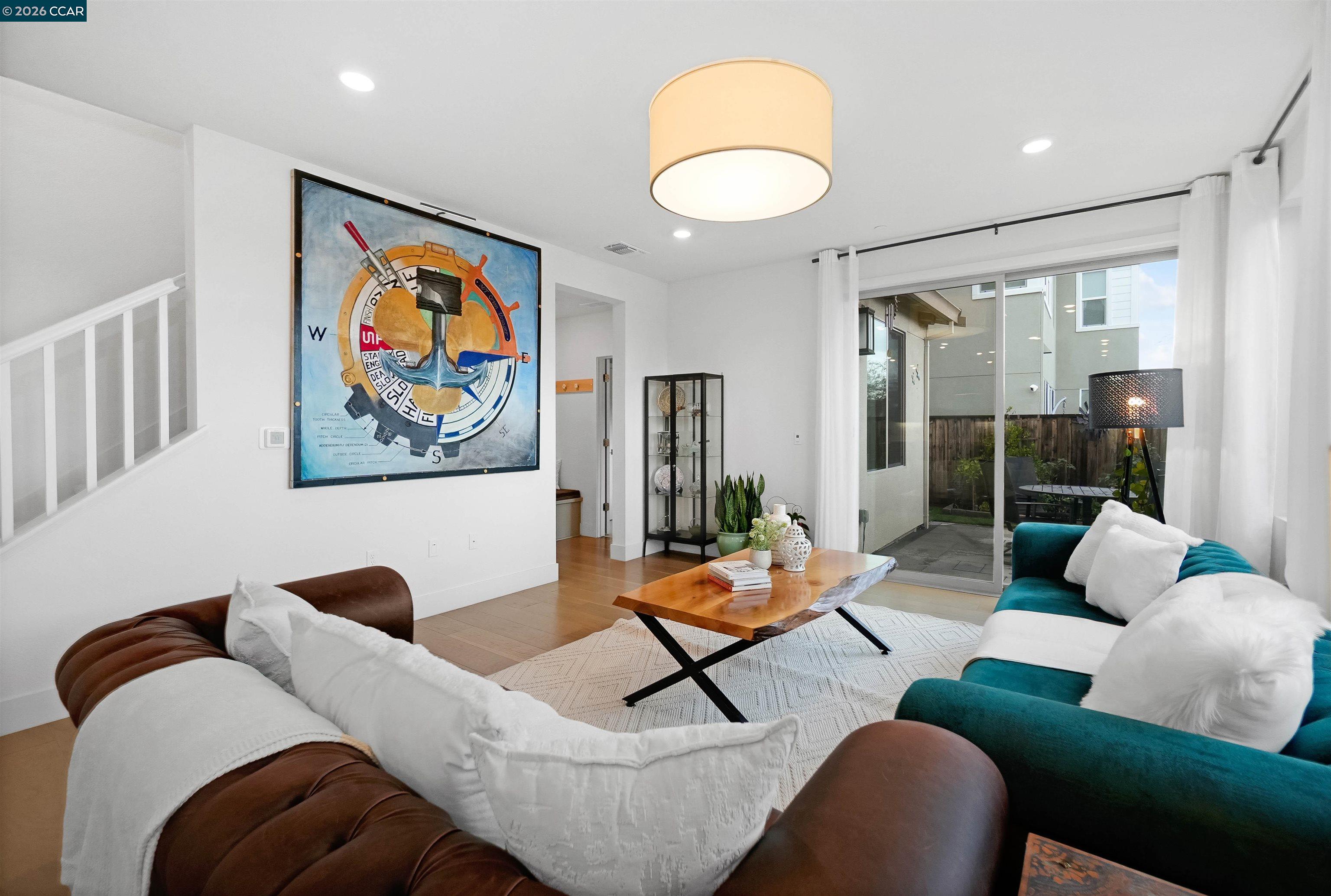 Detail Gallery Image 7 of 60 For 5860 Silhouette Ct, Dublin,  CA 94568 - 5 Beds | 4 Baths