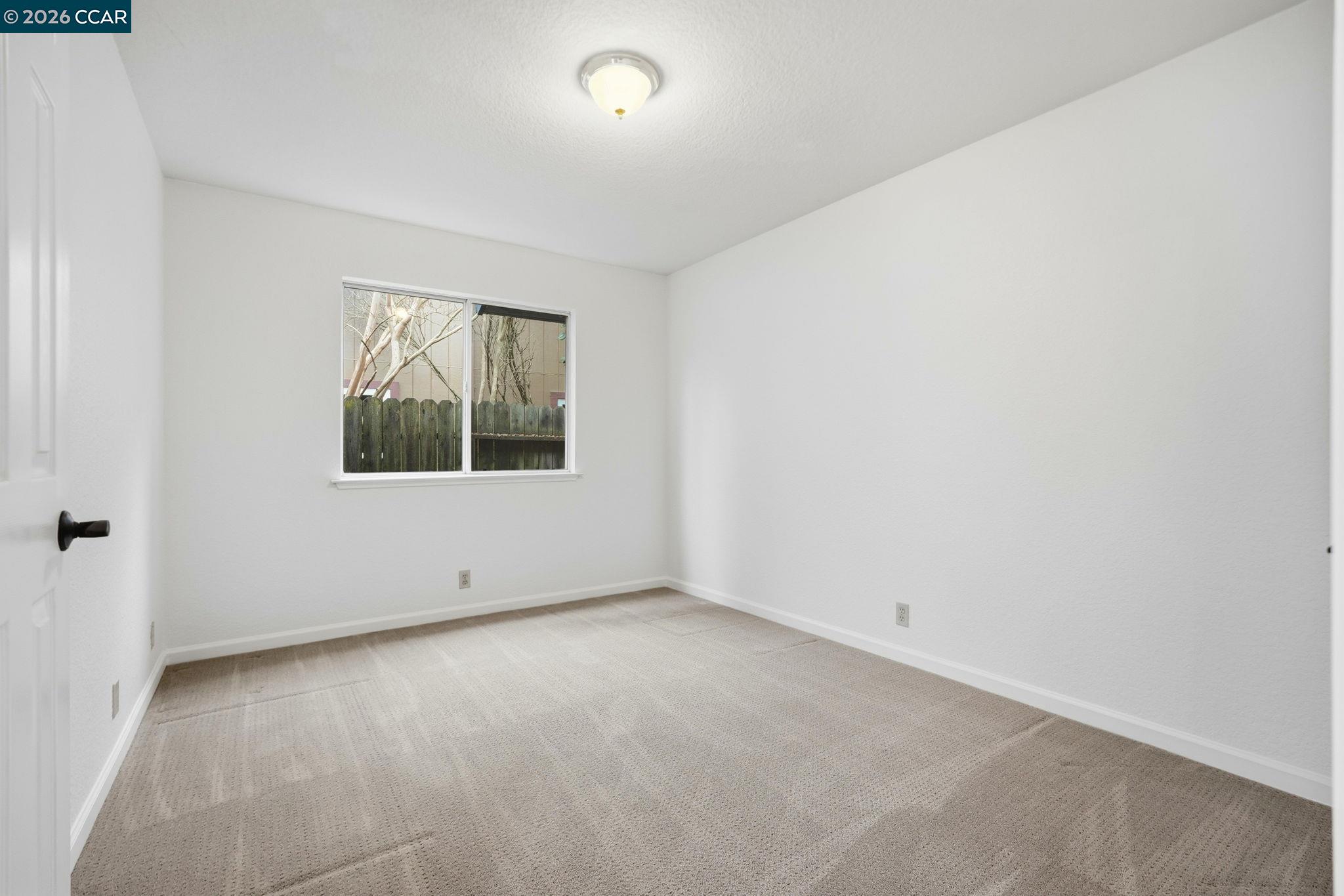 Detail Gallery Image 21 of 46 For 5585 Tudor Way, Loomis,  CA 95650 - 3 Beds | 2 Baths