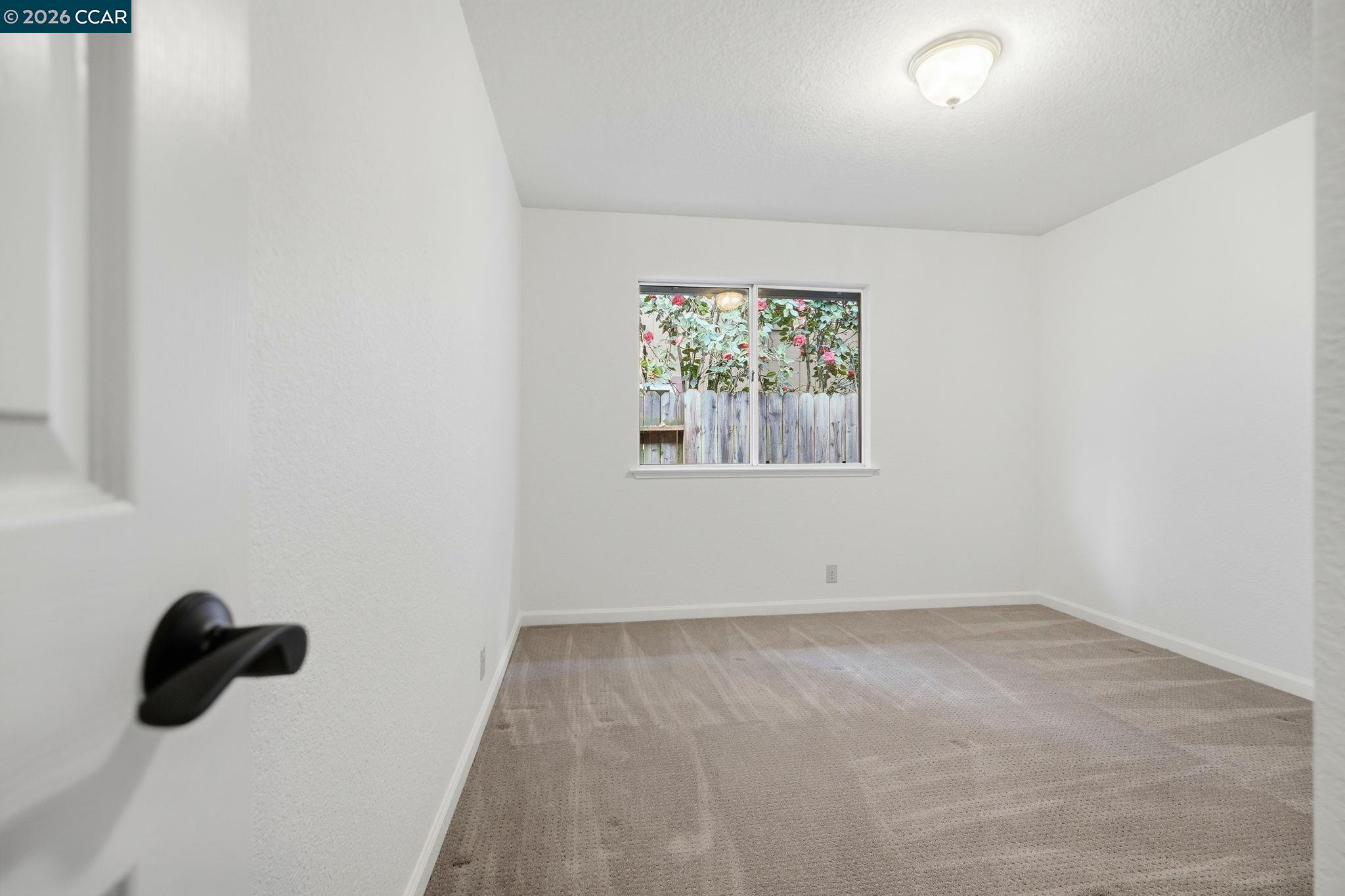 Detail Gallery Image 25 of 46 For 5585 Tudor Way, Loomis,  CA 95650 - 3 Beds | 2 Baths