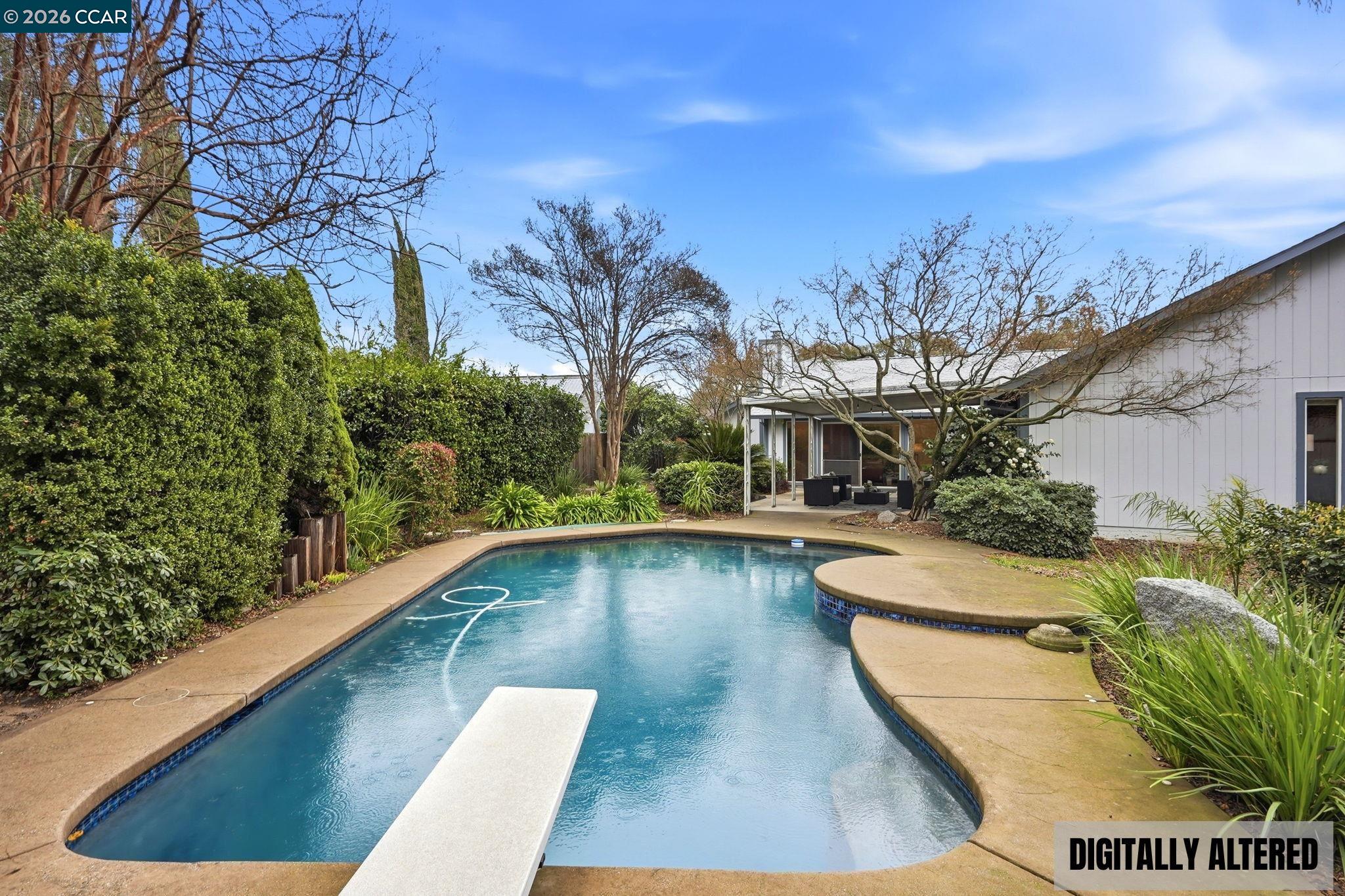 Detail Gallery Image 37 of 46 For 5585 Tudor Way, Loomis,  CA 95650 - 3 Beds | 2 Baths