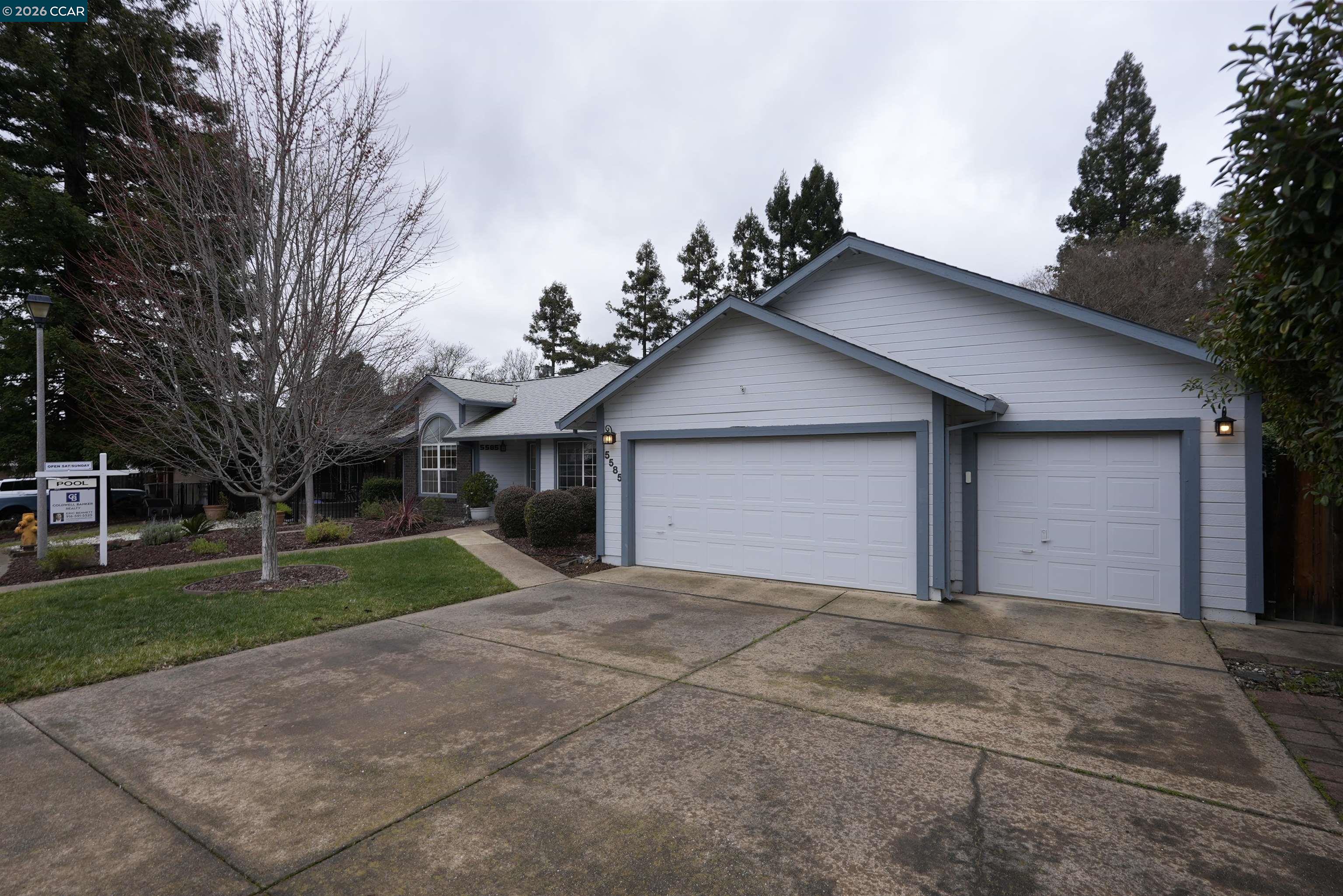 Detail Gallery Image 6 of 46 For 5585 Tudor Way, Loomis,  CA 95650 - 3 Beds | 2 Baths