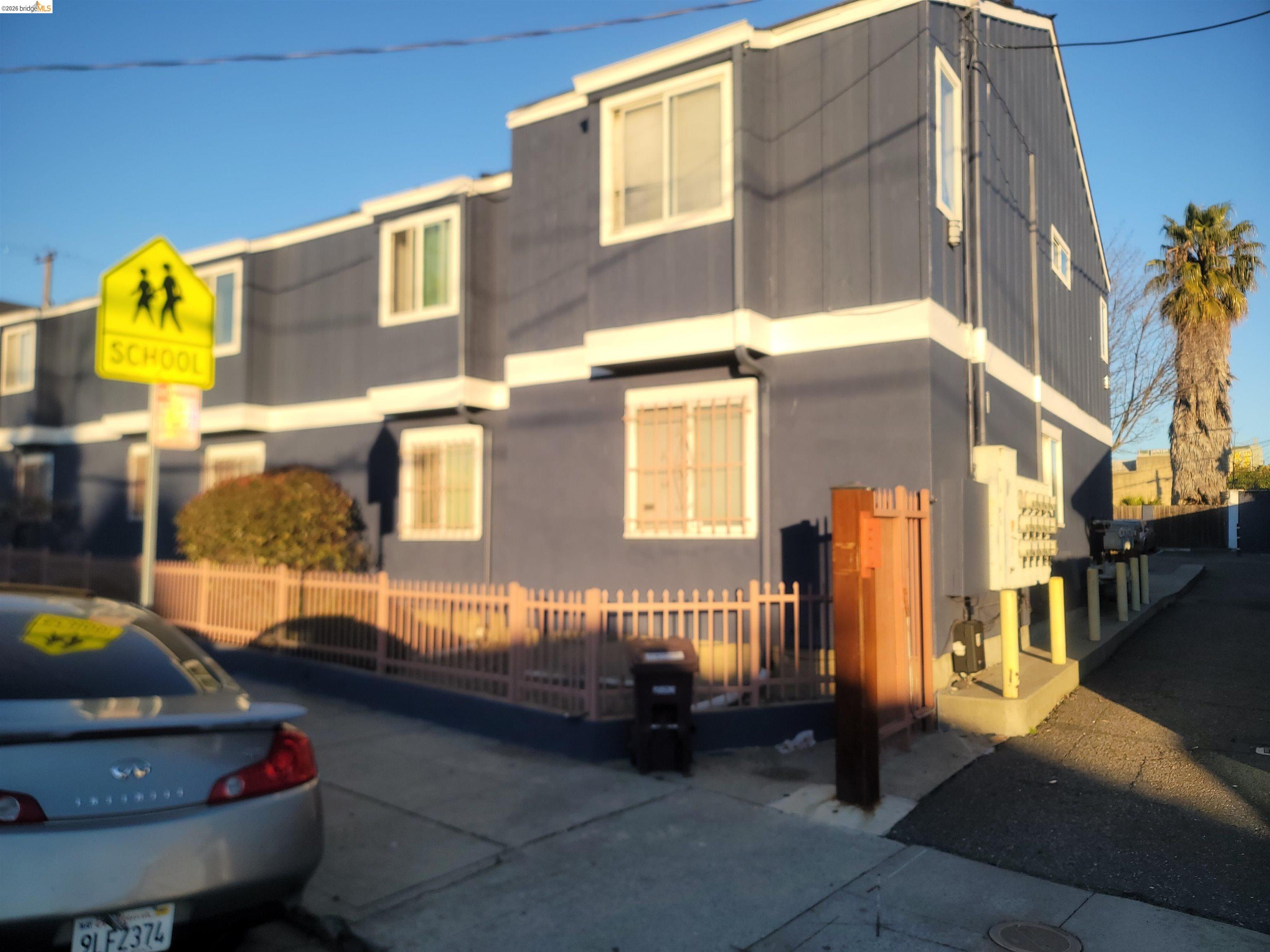 Photo #4: 41124549 Listing: Photo #4