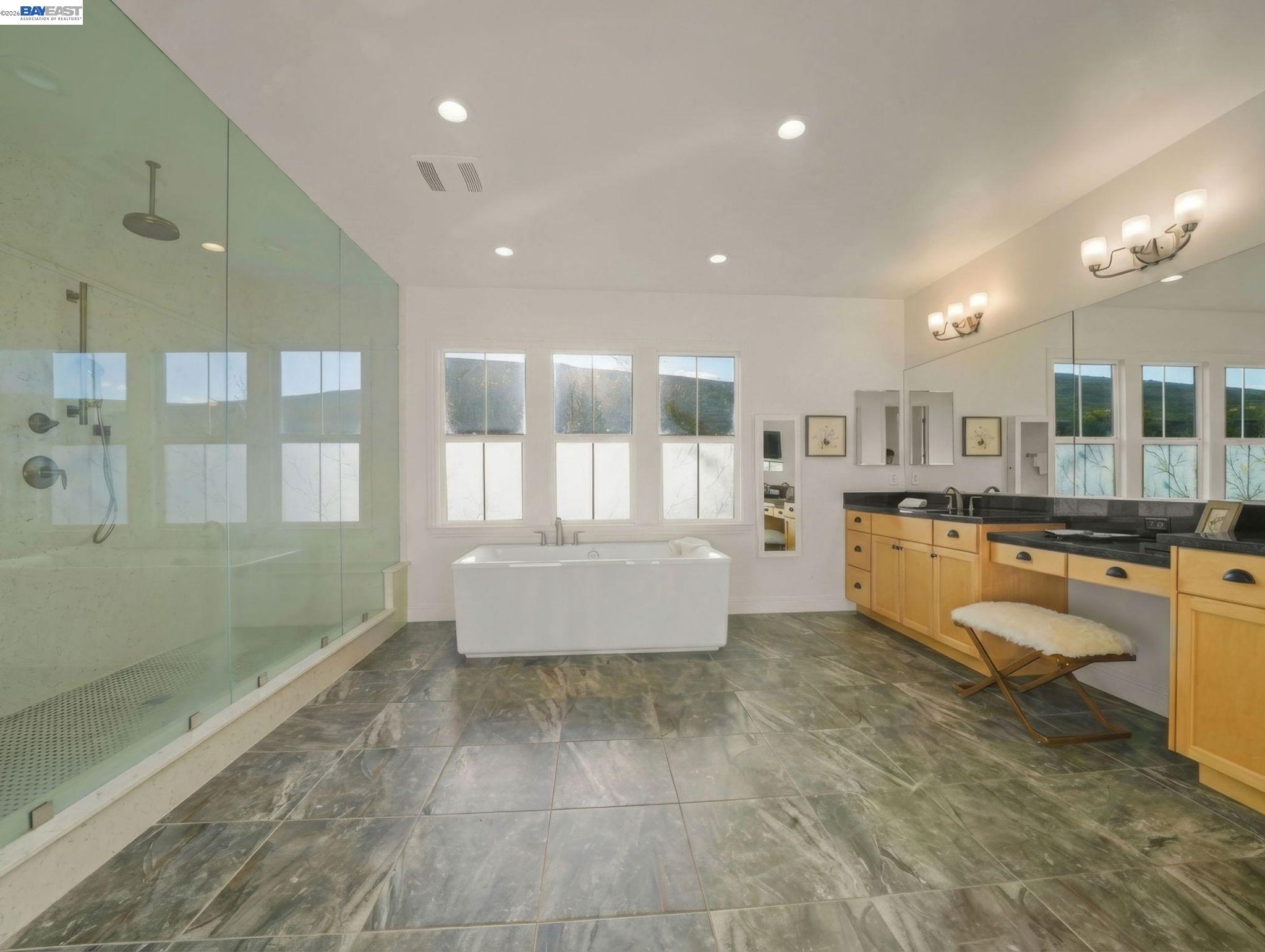 Detail Gallery Image 33 of 60 For 2094 Elderberry Dr, San Ramon,  CA 94582 - 5 Beds | 5/1 Baths