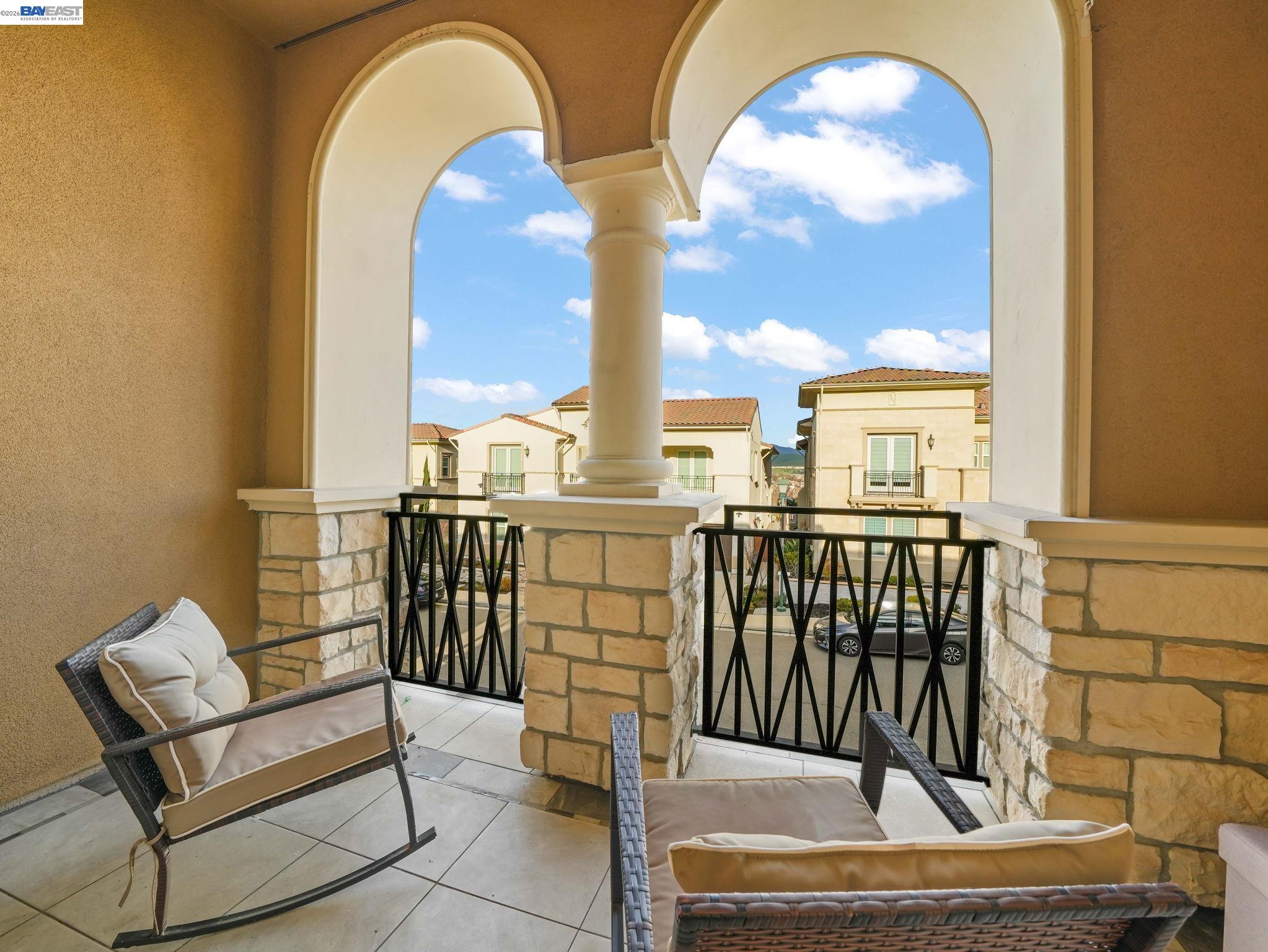 Detail Gallery Image 42 of 60 For 2094 Elderberry Dr, San Ramon,  CA 94582 - 5 Beds | 5/1 Baths