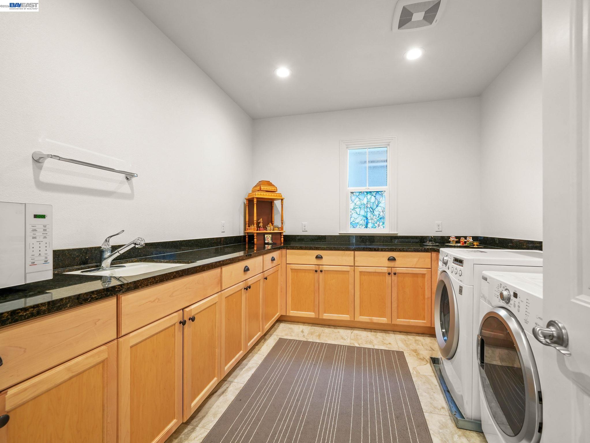 Detail Gallery Image 48 of 60 For 2094 Elderberry Dr, San Ramon,  CA 94582 - 5 Beds | 5/1 Baths