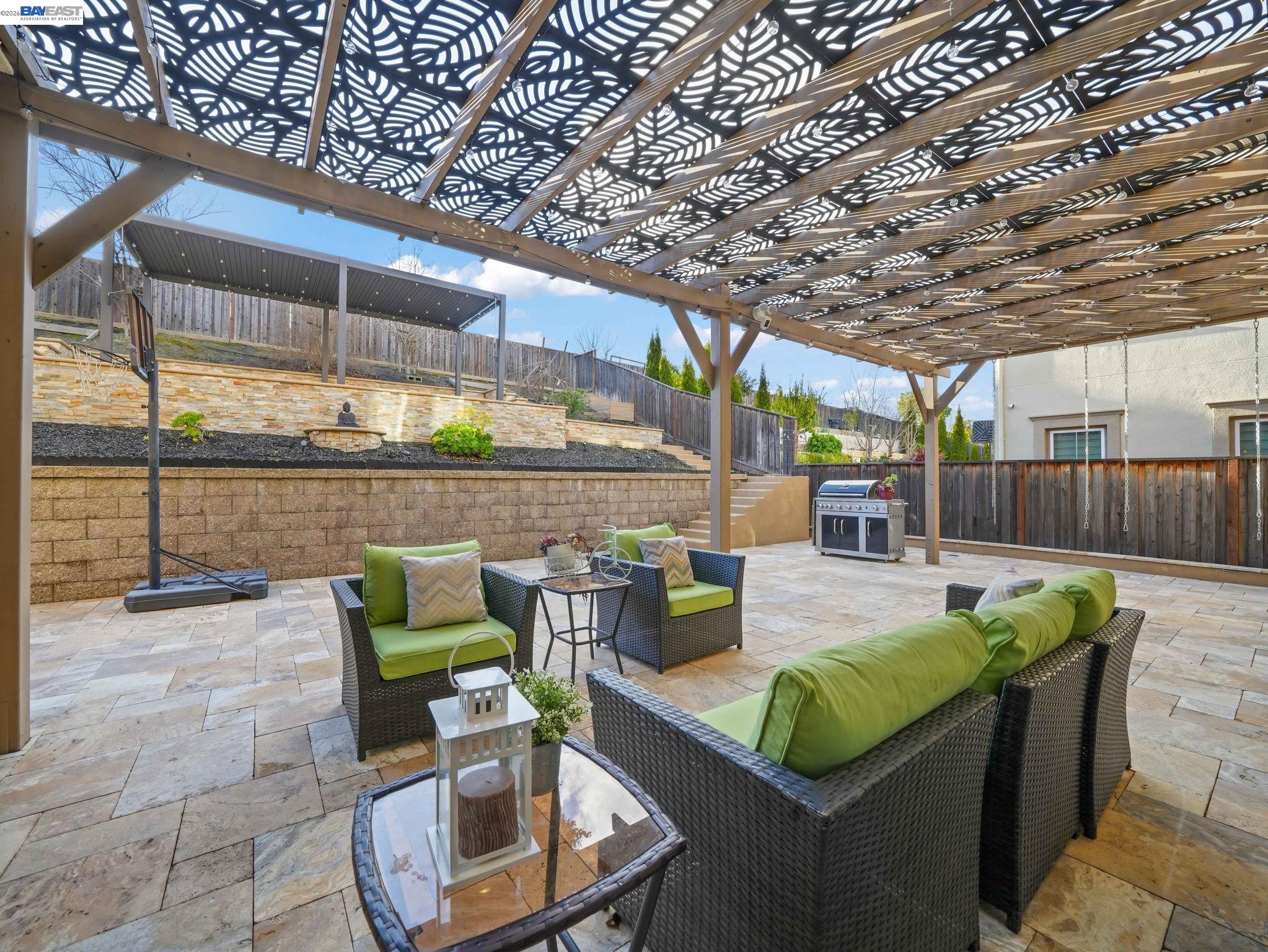 Detail Gallery Image 49 of 60 For 2094 Elderberry Dr, San Ramon,  CA 94582 - 5 Beds | 5/1 Baths