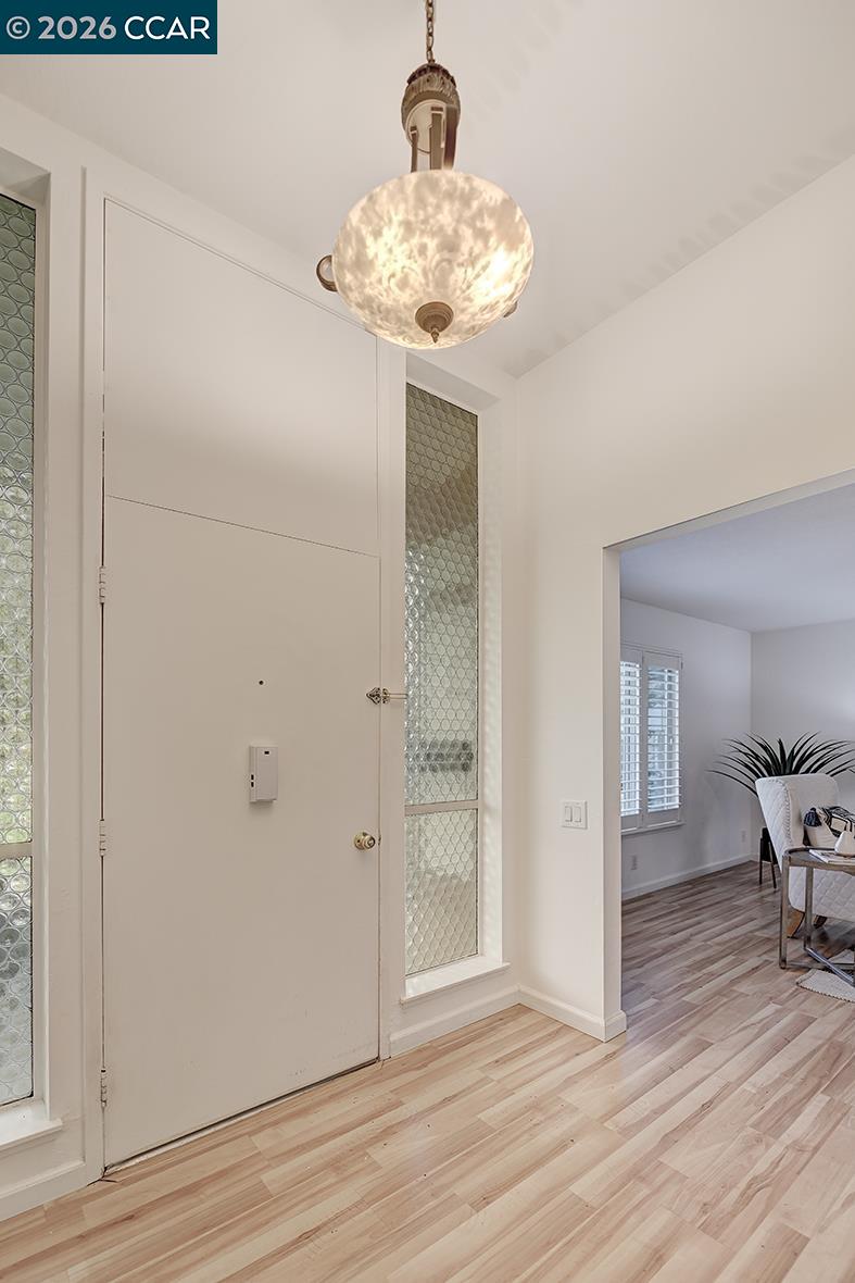 Photo #4: 41124552 Listing: Photo #4