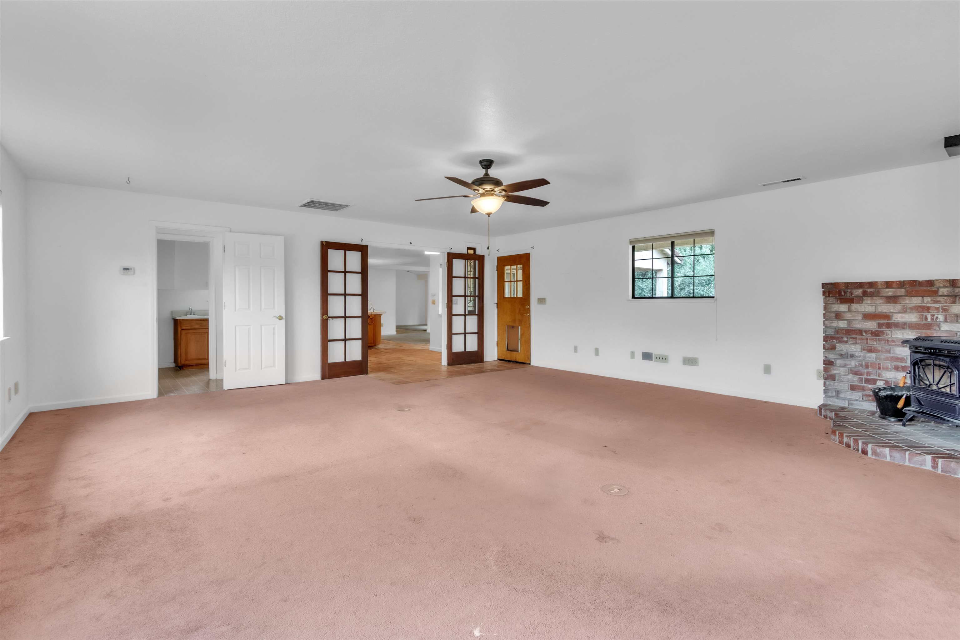 Detail Gallery Image 26 of 54 For 3665 Illinois Avenue, Corning,  CA 96021-9280 - 3 Beds | 2/1 Baths