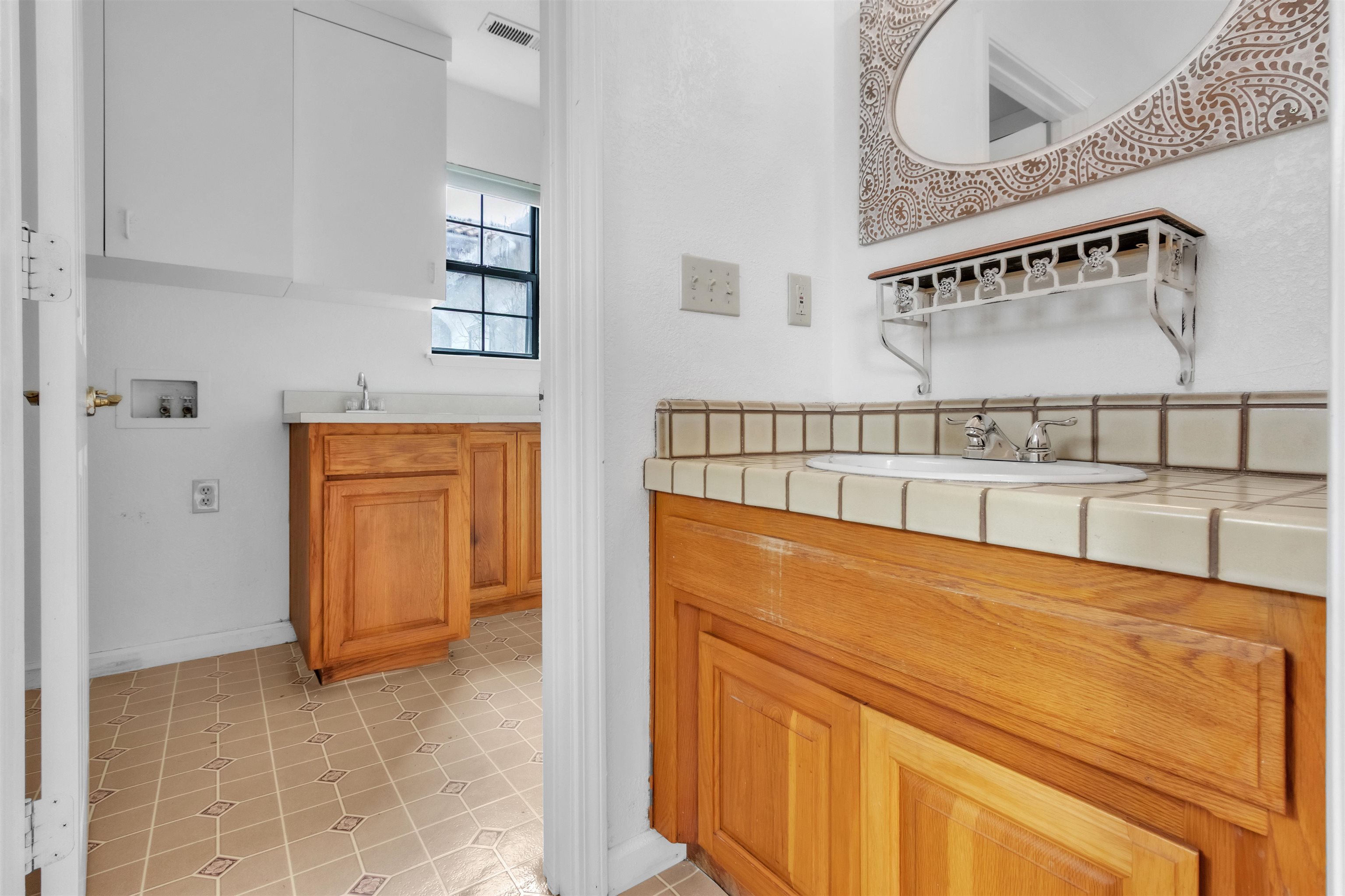 Detail Gallery Image 29 of 54 For 3665 Illinois Avenue, Corning,  CA 96021-9280 - 3 Beds | 2/1 Baths