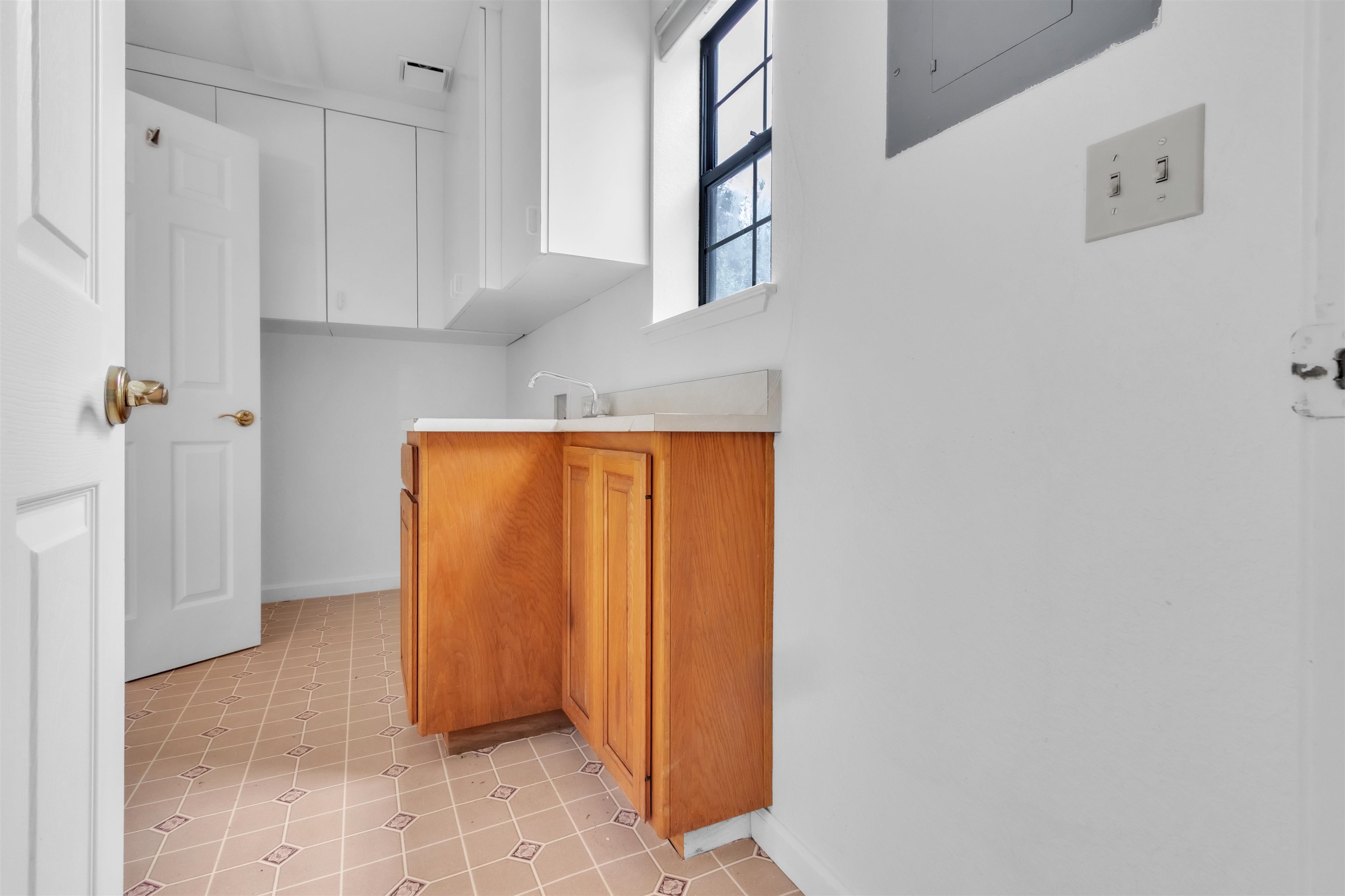 Detail Gallery Image 31 of 54 For 3665 Illinois Avenue, Corning,  CA 96021-9280 - 3 Beds | 2/1 Baths