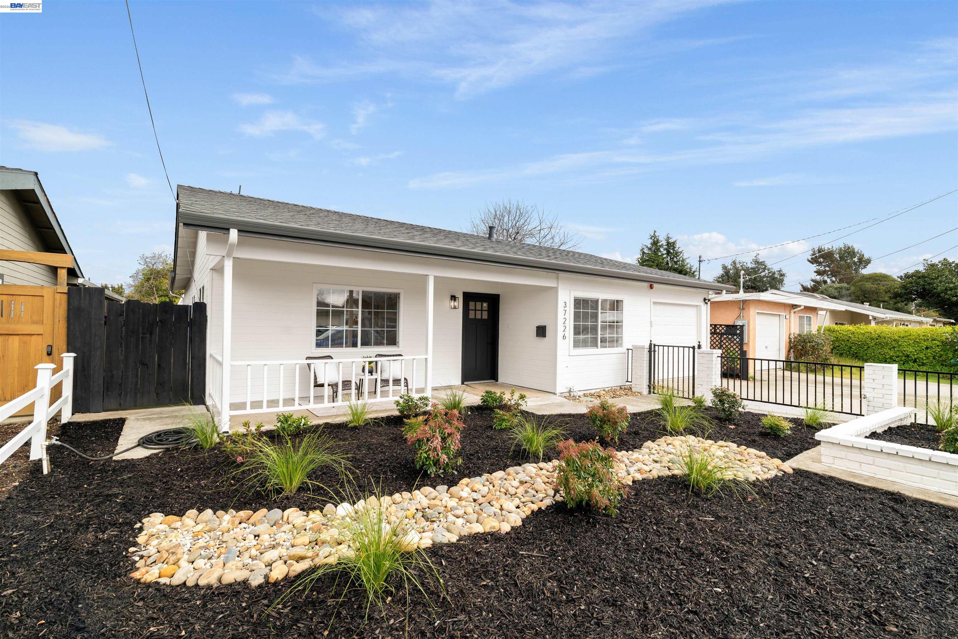 Front Image Thumbnail for BE41124555