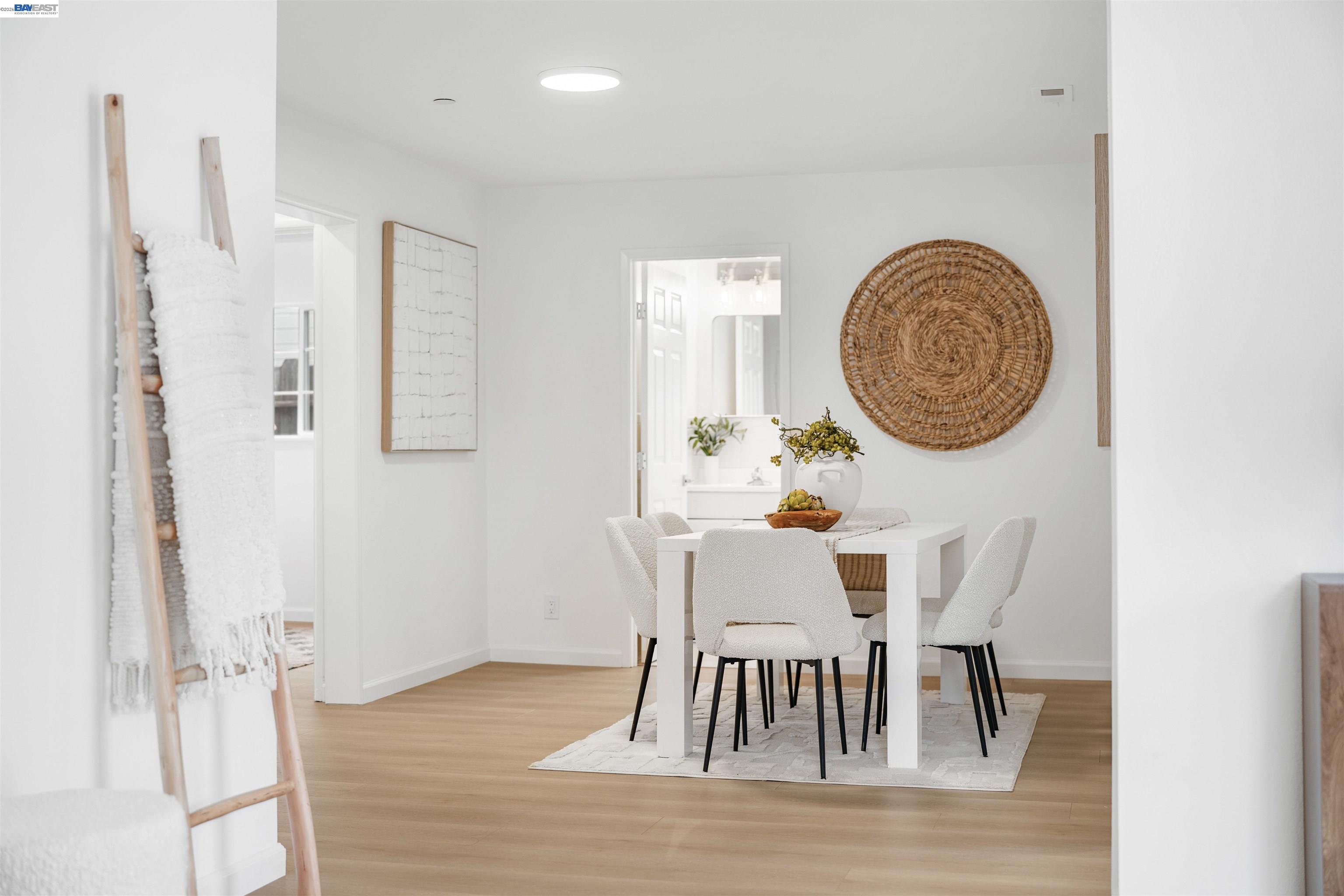 Detail Gallery Image 15 of 48 For 37226 Dutra Way, Fremont,  CA 94536 - 5 Beds | 5 Baths