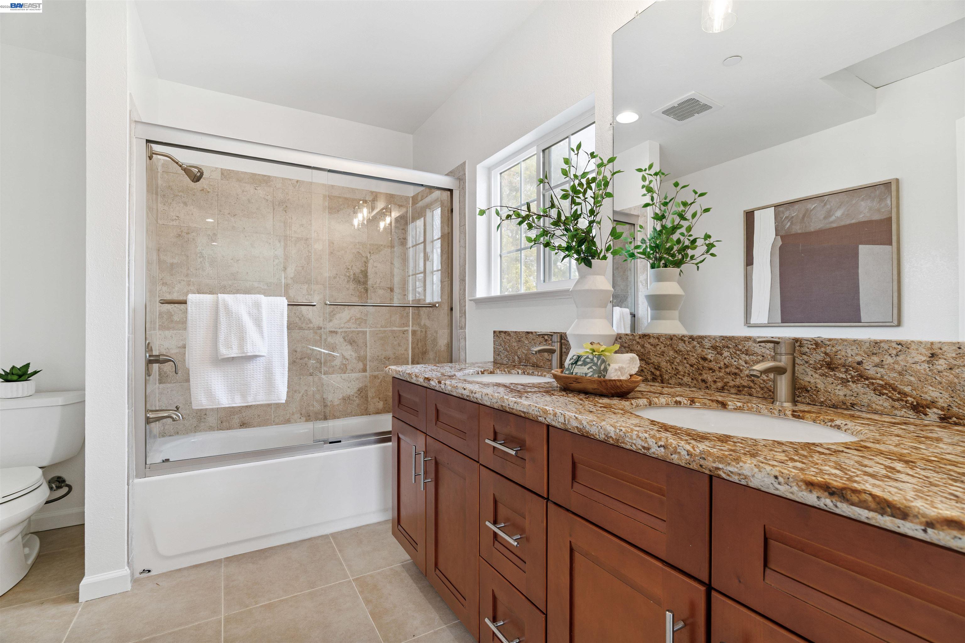 Detail Gallery Image 31 of 48 For 37226 Dutra Way, Fremont,  CA 94536 - 5 Beds | 5 Baths