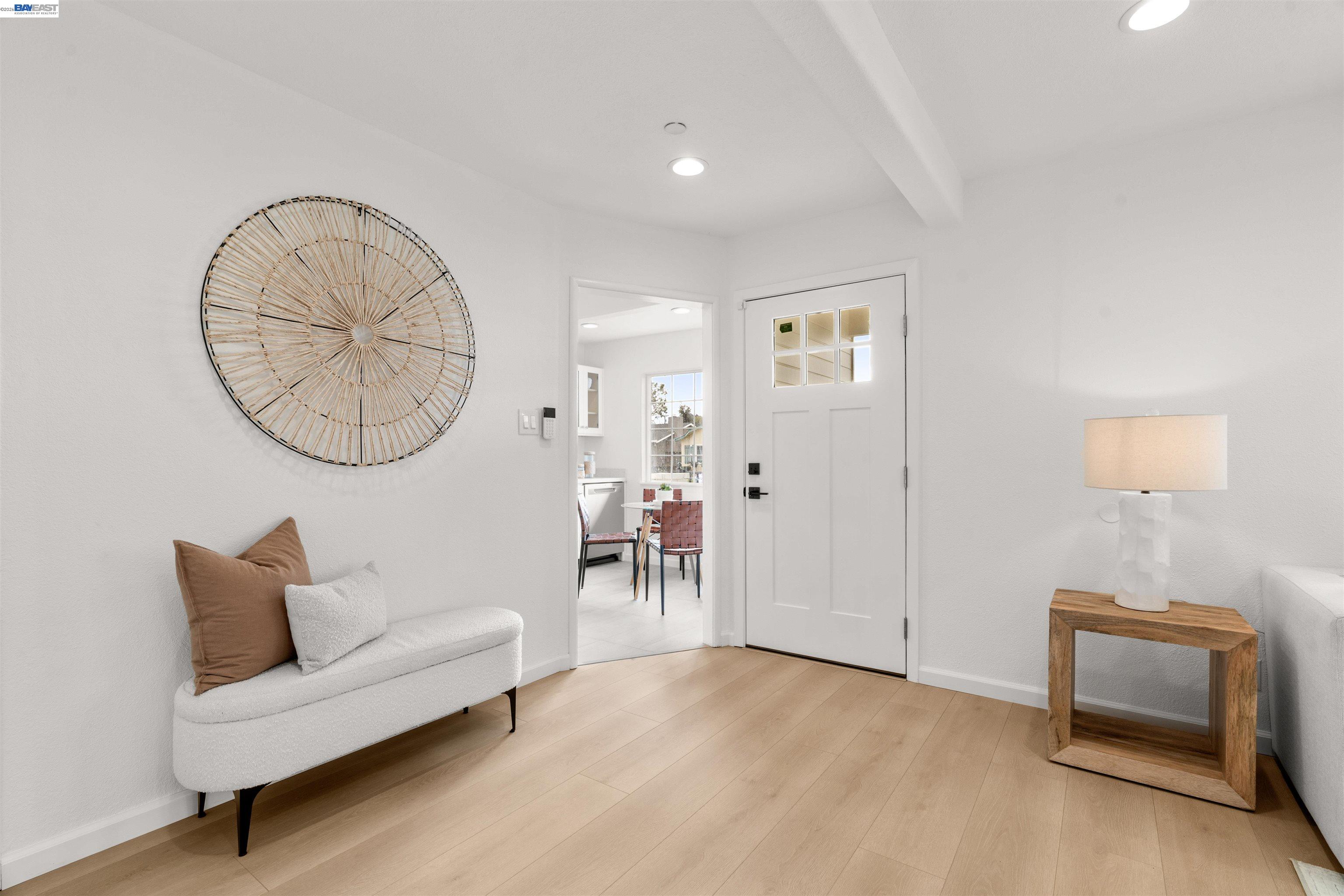 Detail Gallery Image 6 of 48 For 37226 Dutra Way, Fremont,  CA 94536 - 5 Beds | 5 Baths